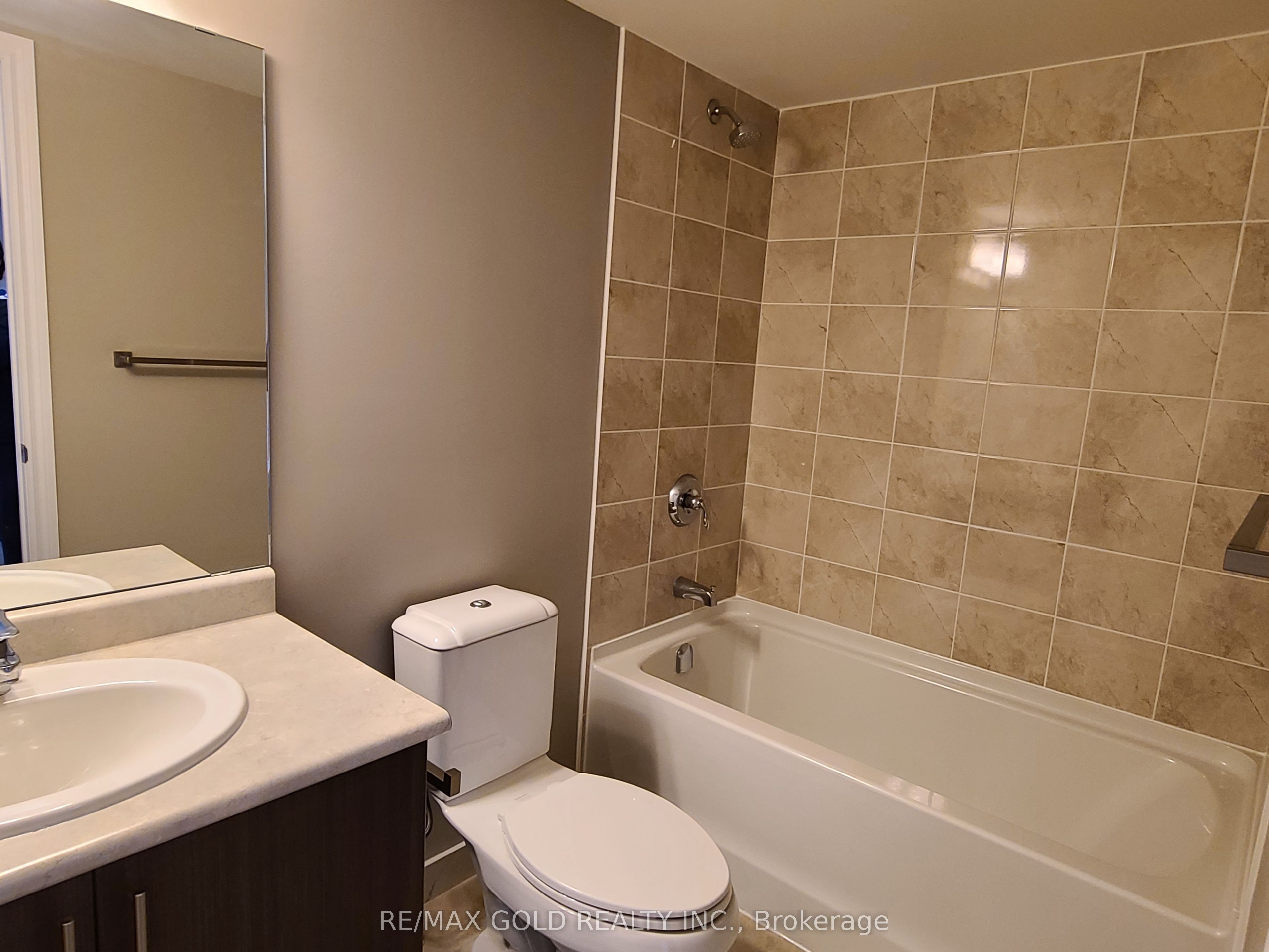 716 Main Street E 309, Milton, ON L9T 9L9 photo 5