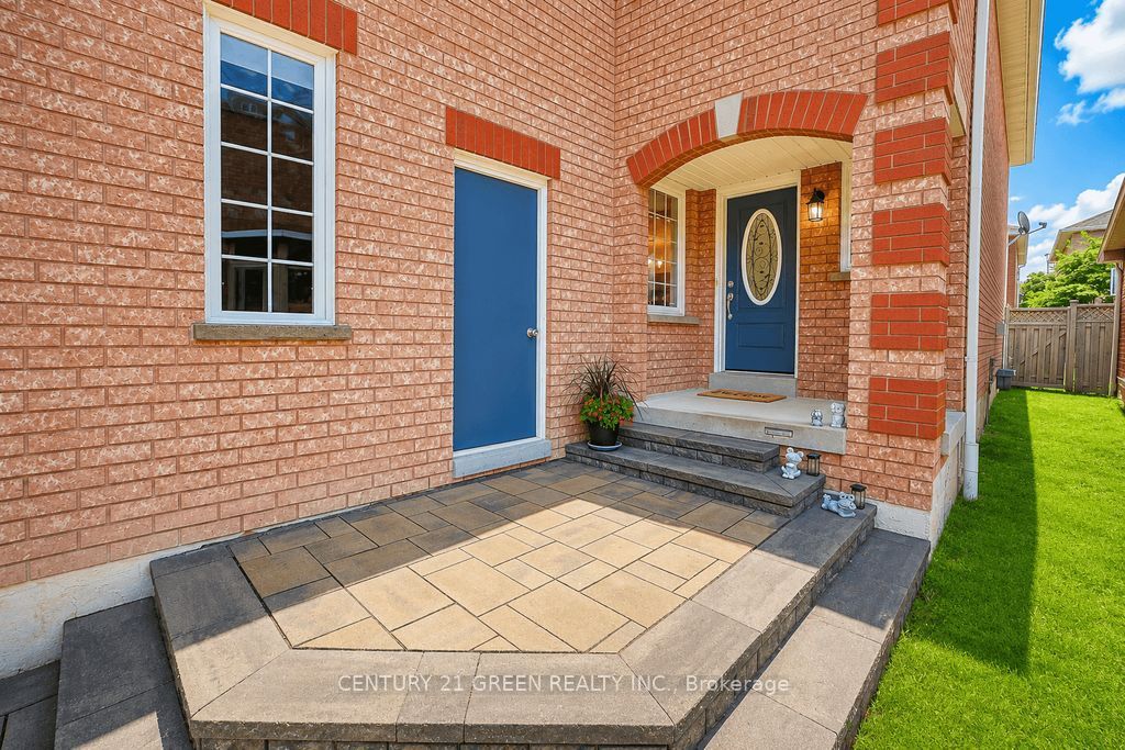 1446 Grossi Street, Mississauga, ON L5V 1T8 photo 5