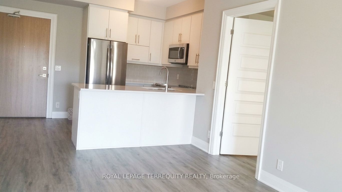 128 Grovewood Common 315, Oakville, ON L6H 0X3 photo 4