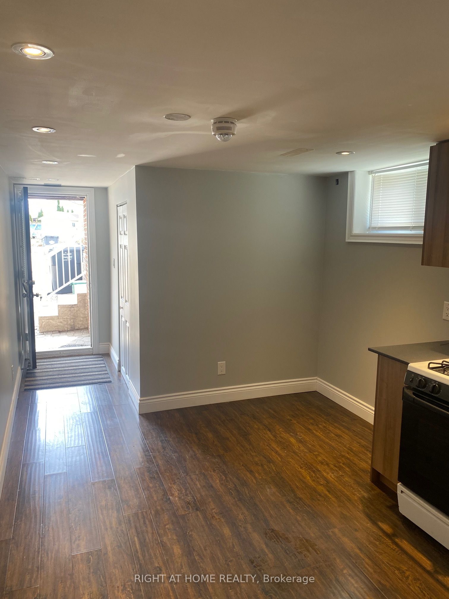 3083 Rymal Road, Mississauga, ON L4Y 3B4 photo 5