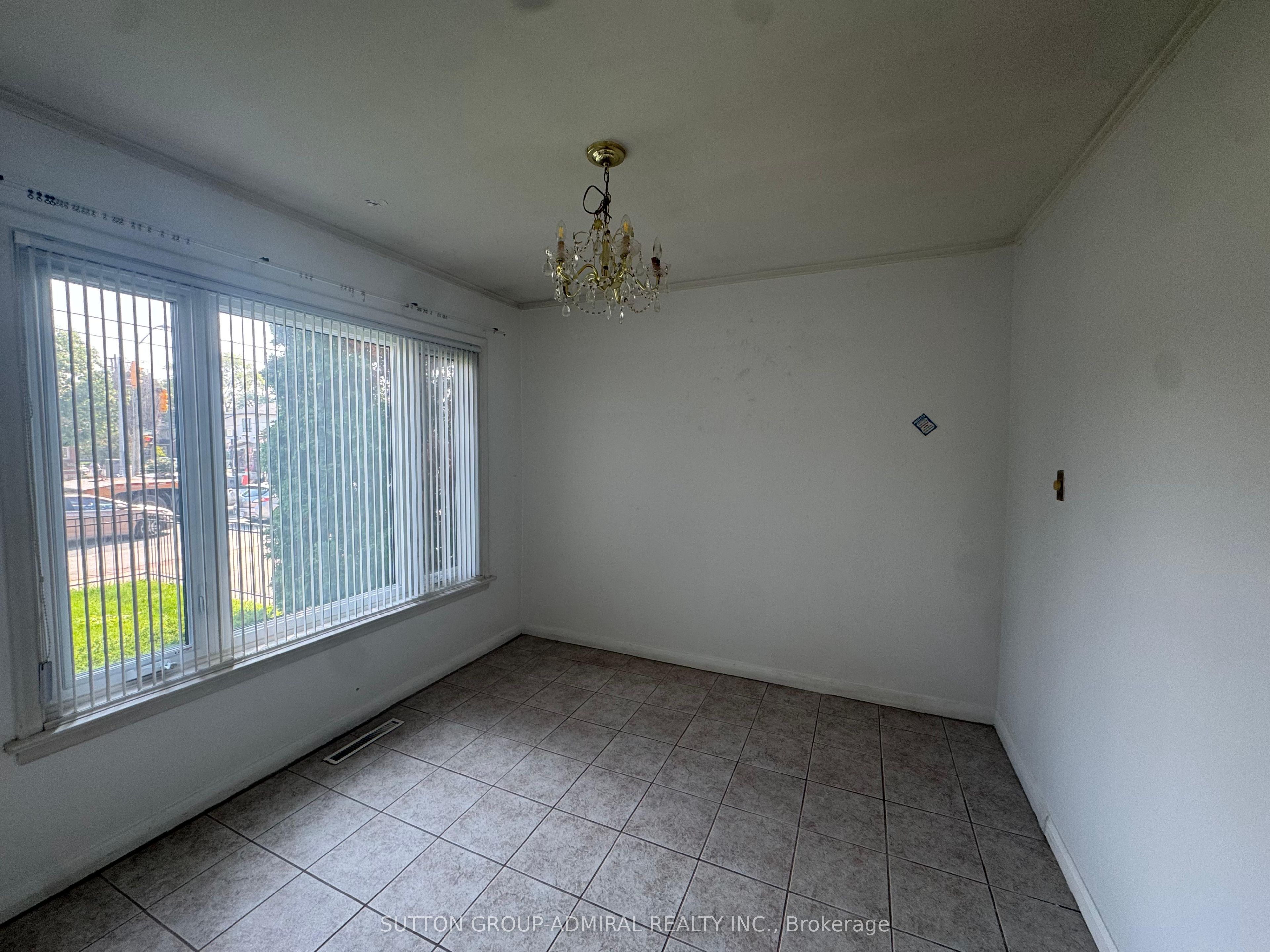 656 Browns Line, Toronto, ON M8W 3V6 photo 4