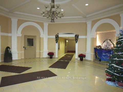 220 Forum Drive 701, Mississauga, ON L4Z 4K1 photo 3