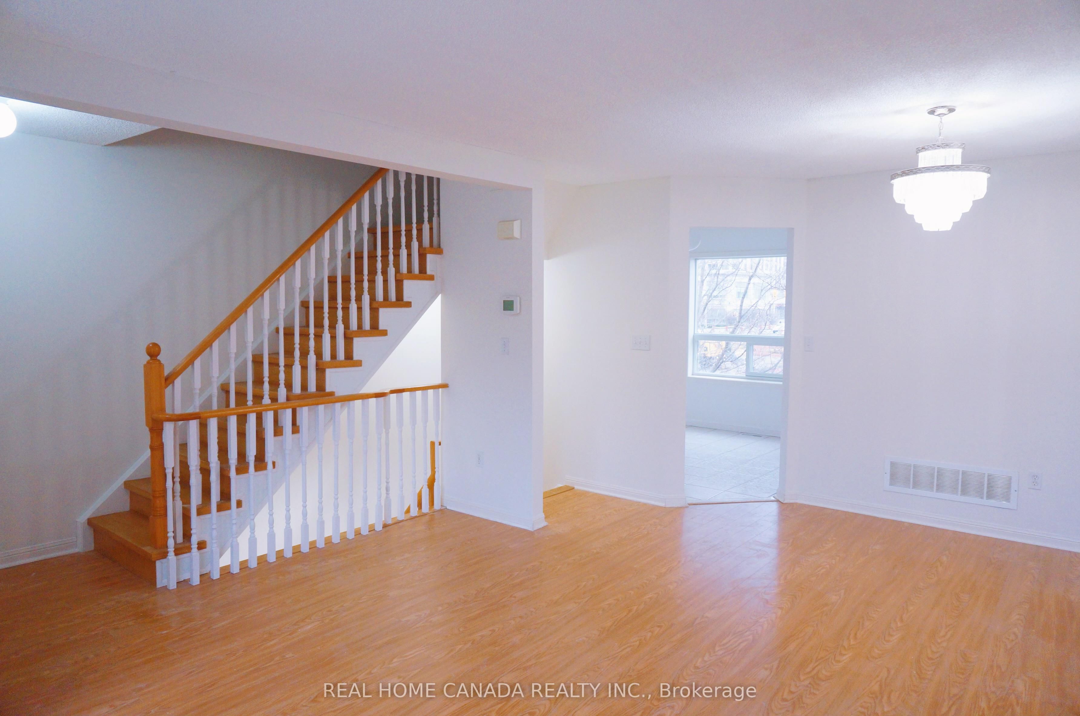 80 Acorn Place 54, Mississauga, ON L4Z 4C9 photo 5