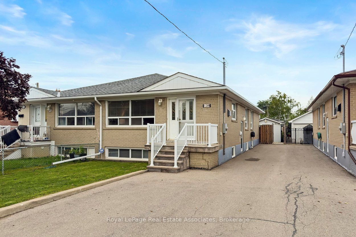 139 Vodden Street E, Brampton, ON L6V 1M6