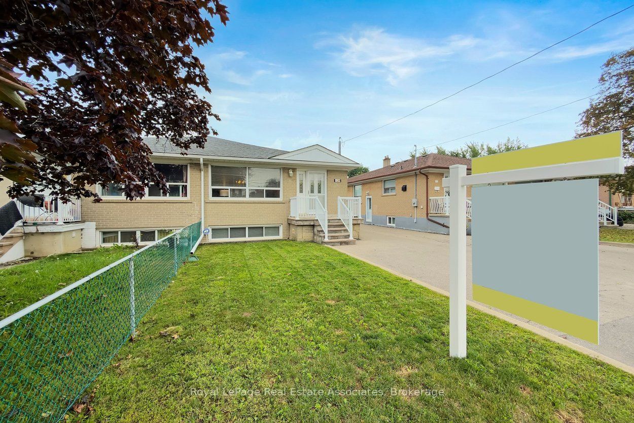 139 Vodden Street E, Brampton, ON L6V 1M6 photo 3