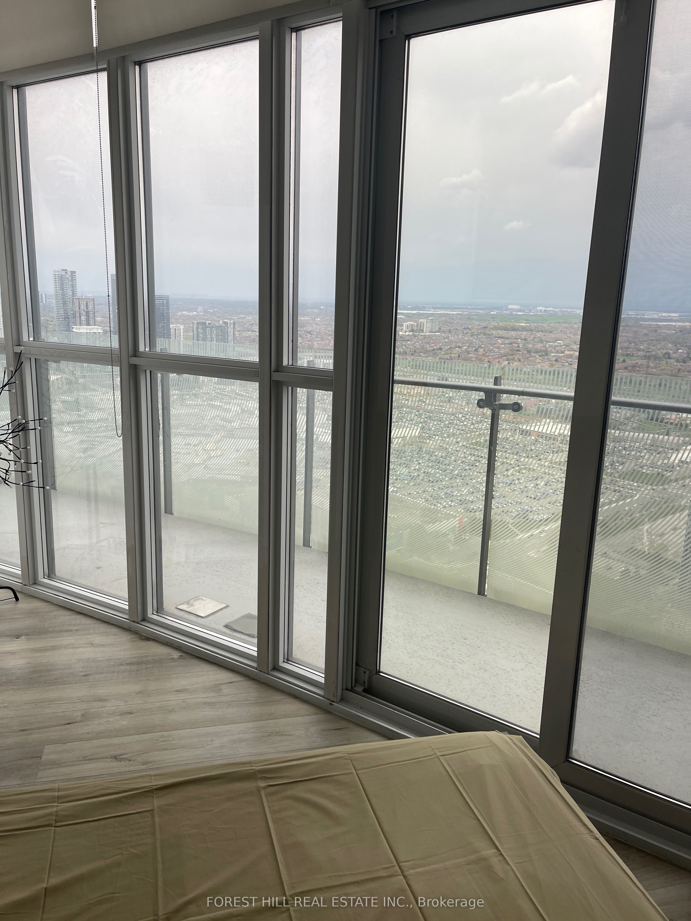 50 Absolute Avenue 4805, Mississauga, ON L4Z 0A8 photo 3