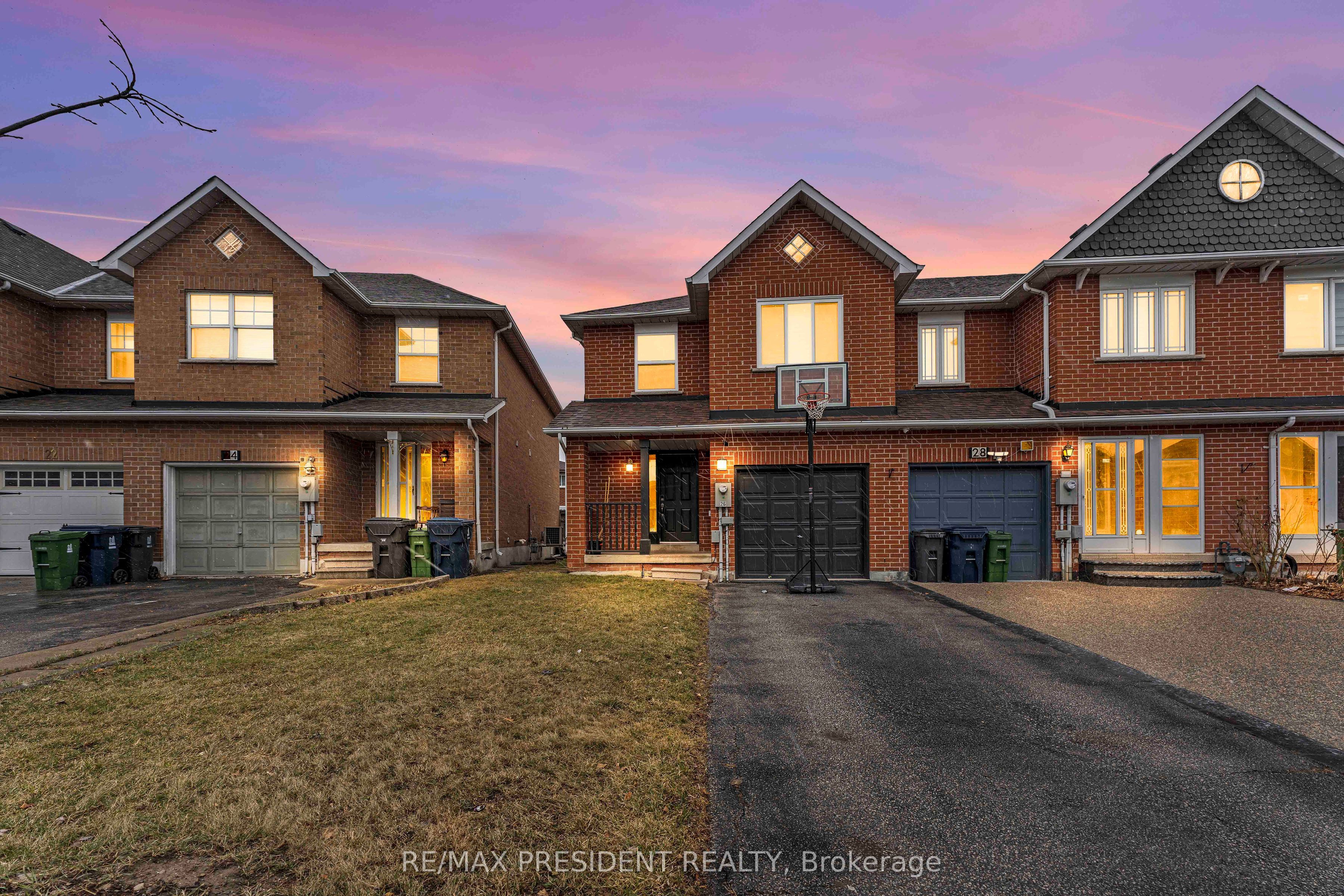 26 Mattari Court, Toronto, ON M9W 7C6
