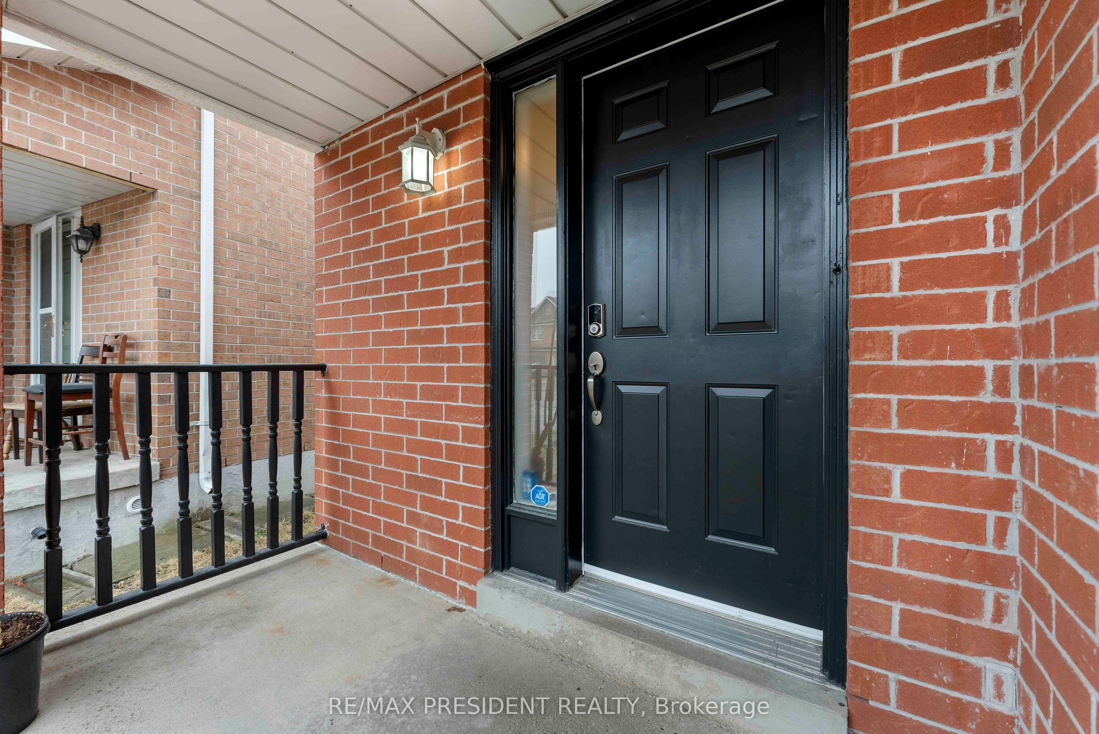 26 Mattari Court, Toronto, ON M9W 7C6 photo 3