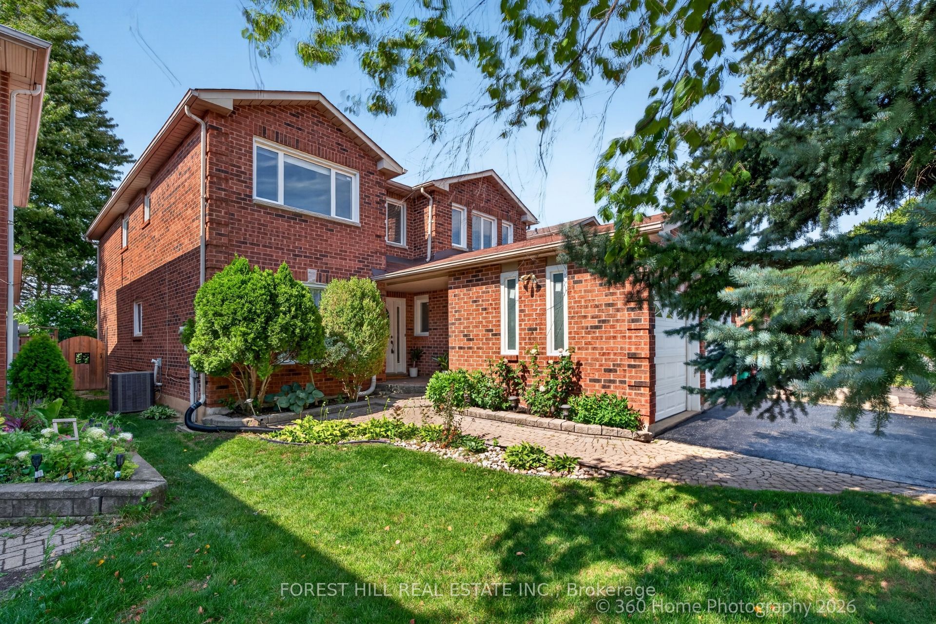 6108 Osprey Boulevard, Mississauga, ON L5N 5W5 photo 2