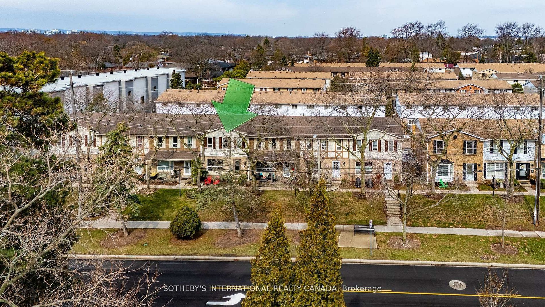5475 Lakeshore Road 113, Burlington, ON L7L 1E1 photo 2