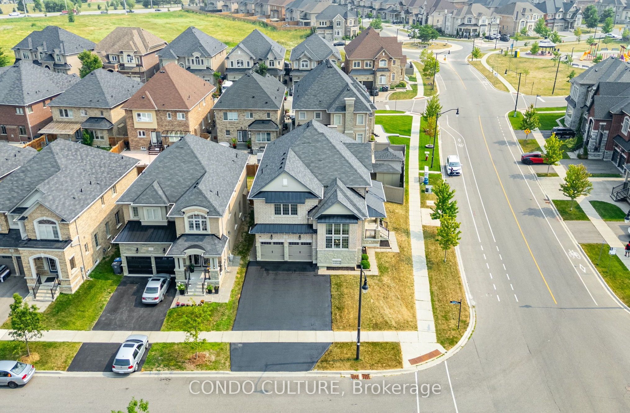 23 Martin Byrne Drive, Brampton, ON L6P 4G2