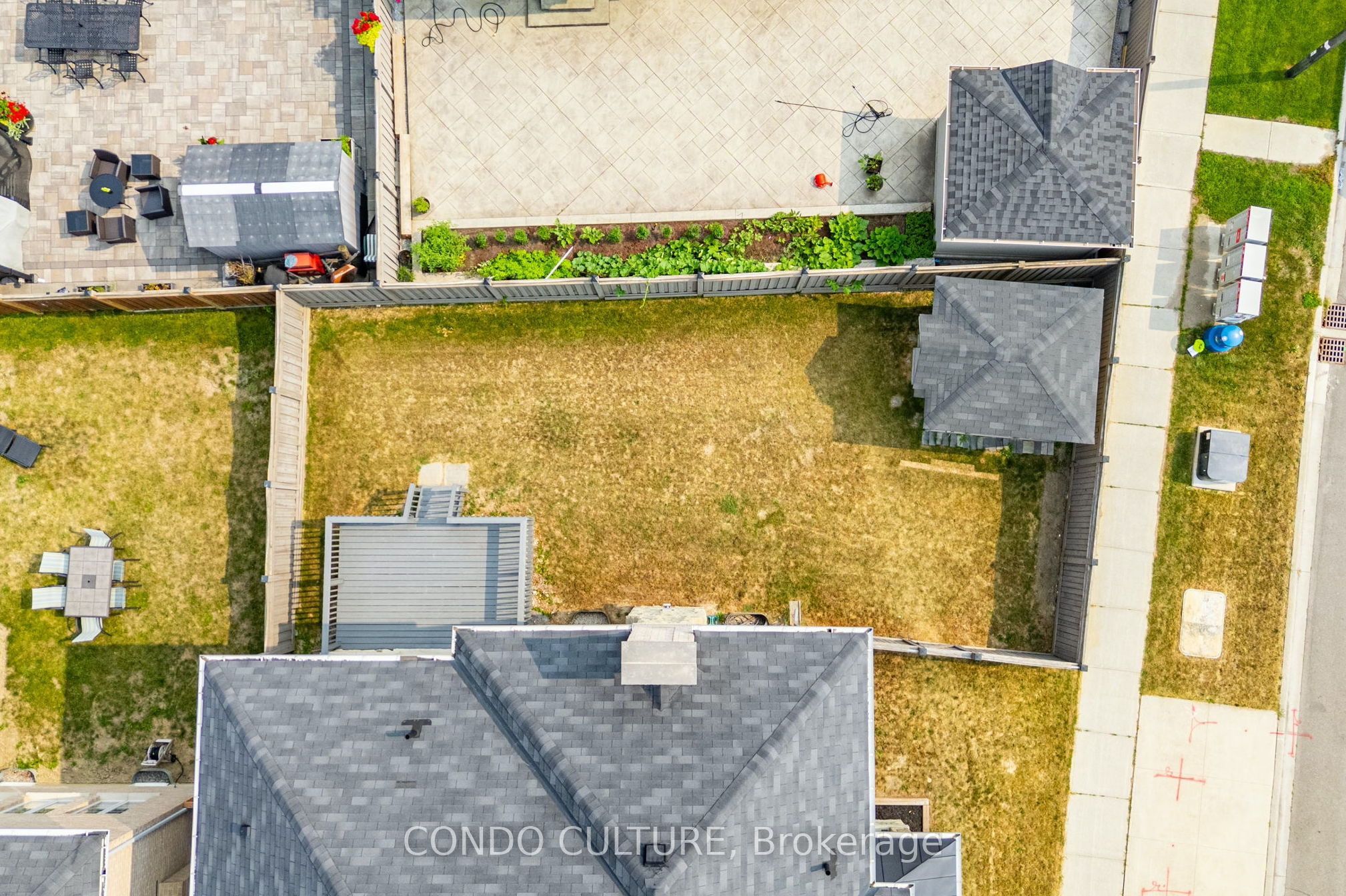 23 Martin Byrne Drive, Brampton, ON L6P 4G2 photo 3