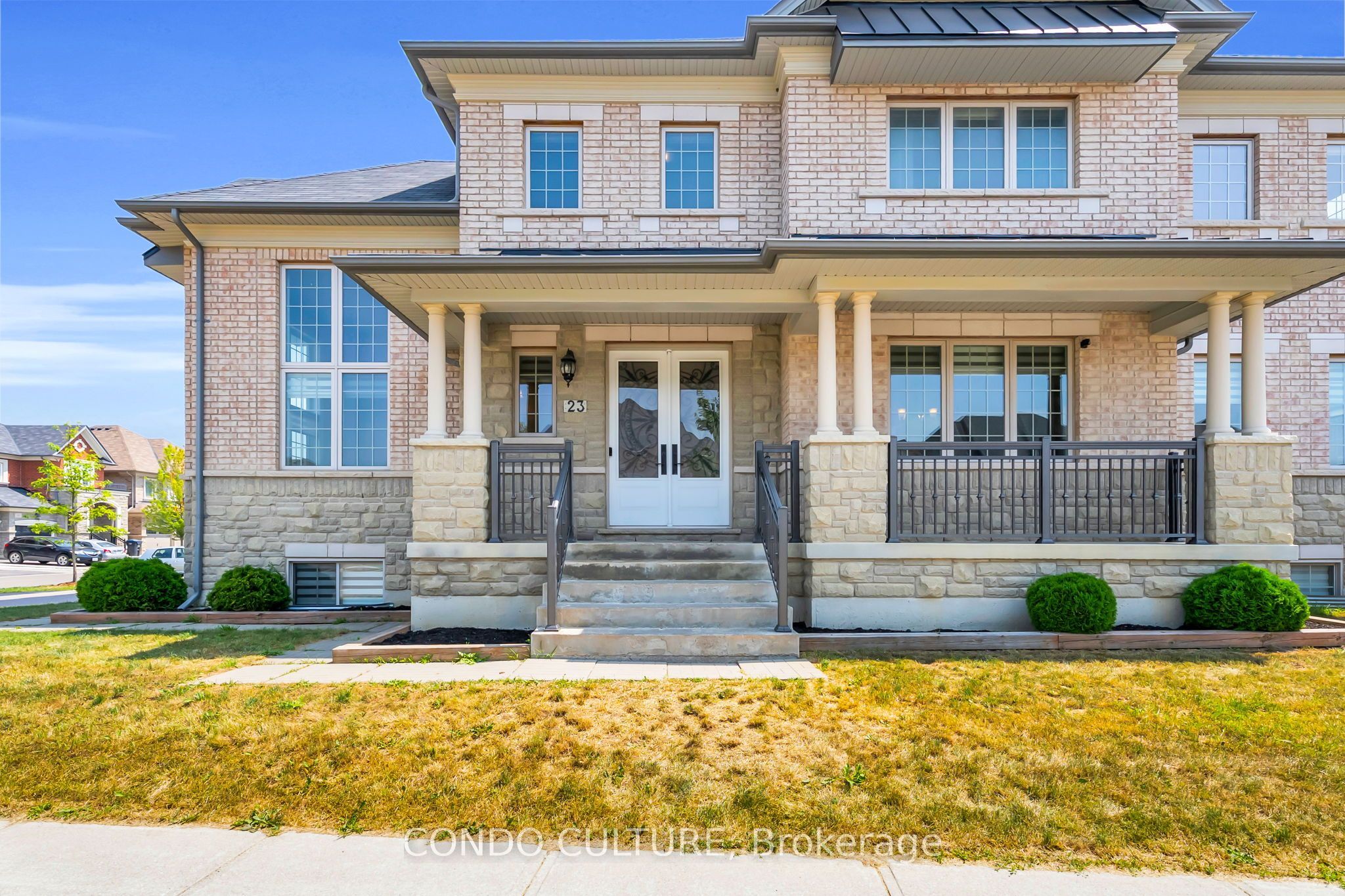 23 Martin Byrne Drive, Brampton, ON L6P 4G2 photo 4