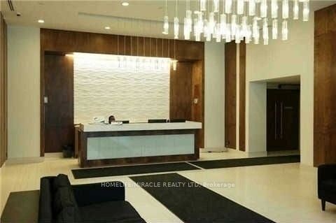 2200 Lakeshore Boulevard W 4705, Toronto, ON M8V 1A4 photo 2