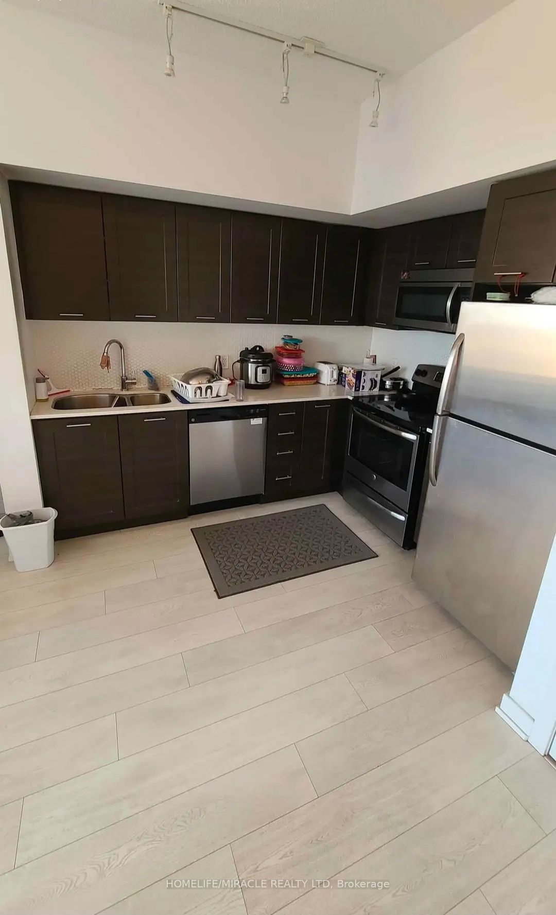2200 Lakeshore Boulevard W 4705, Toronto, ON M8V 1A4 photo 5