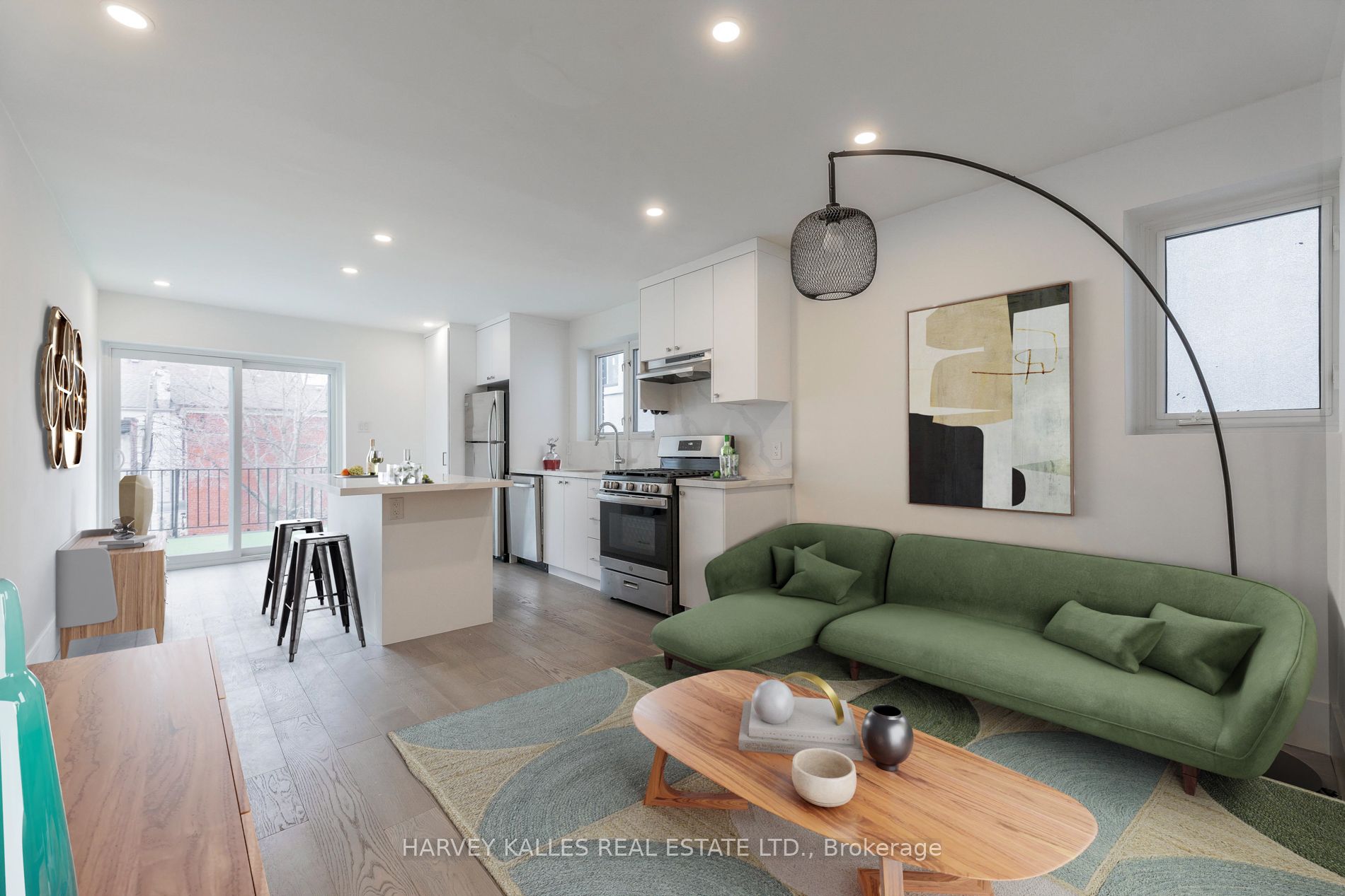 210 Christie Street 2, Toronto, ON M6G 3B7