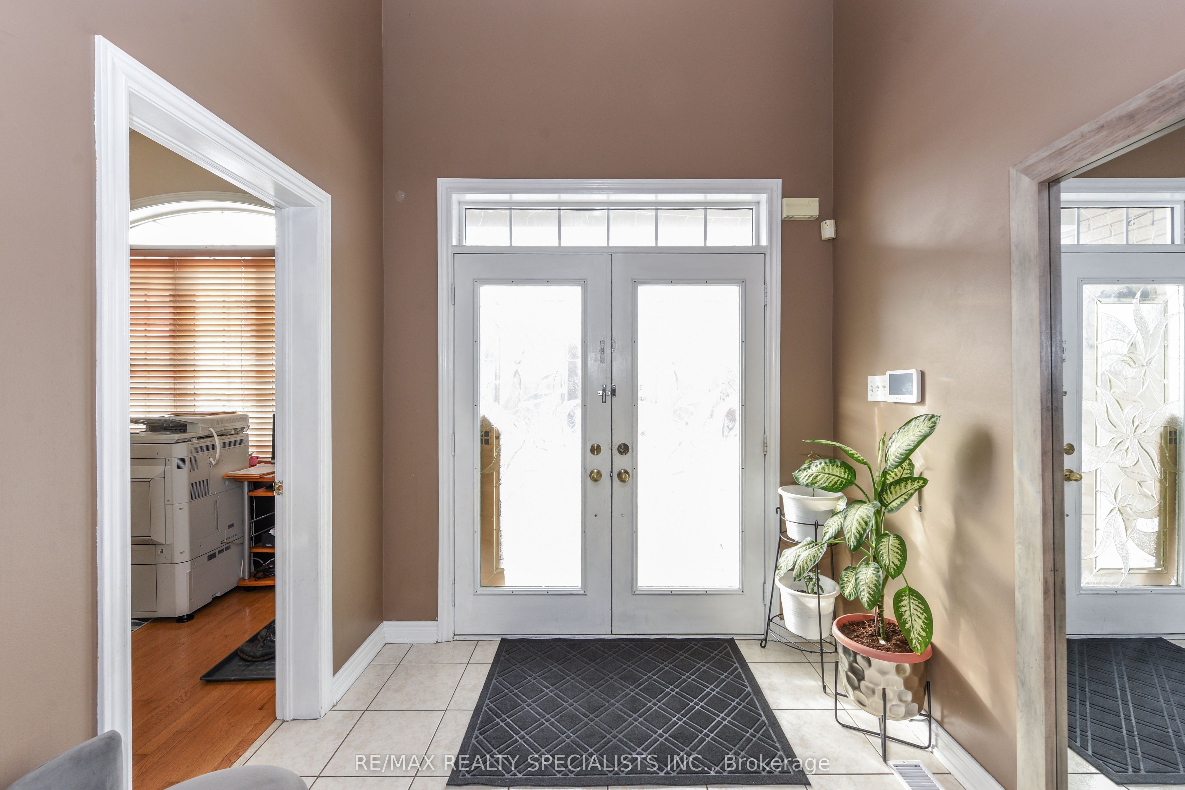 41 Madronna Gardens, Brampton, ON L7A 2V9 photo 4
