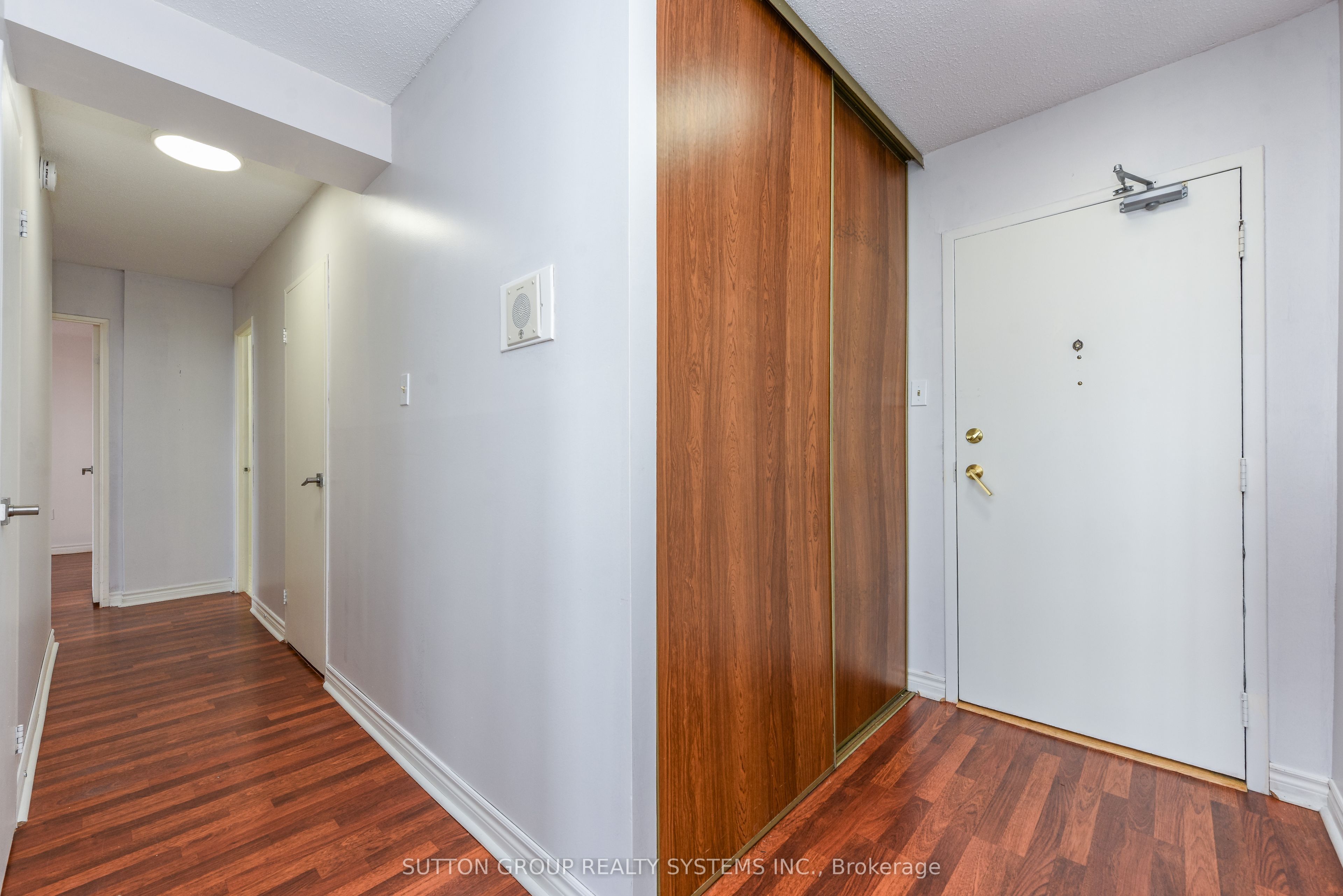 2055 Upper Middle Road 705, Burlington, ON L7P 3P4 photo 4