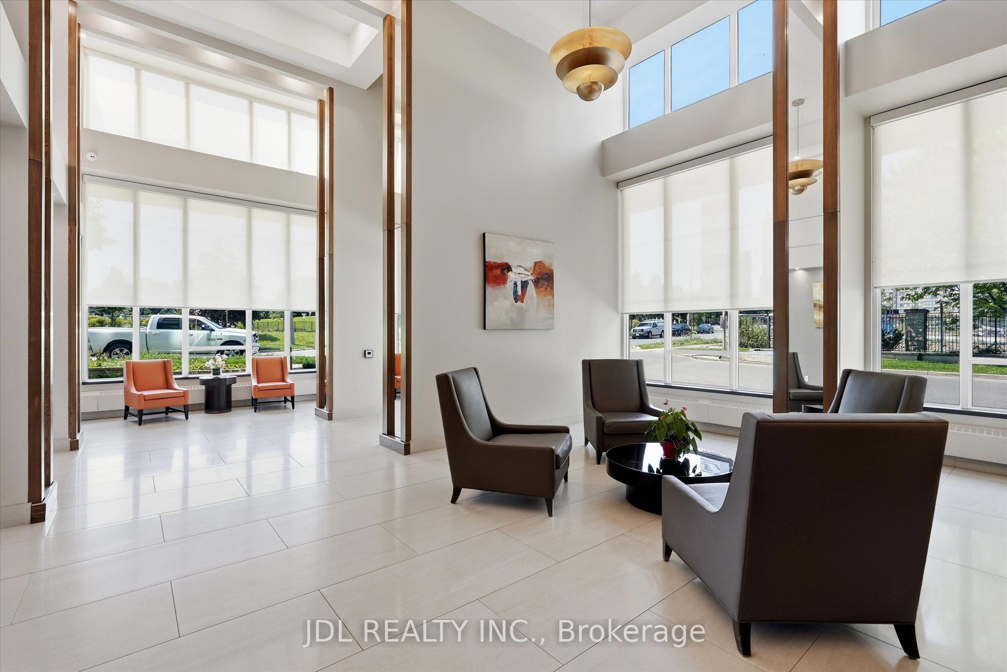 3525 Kariya Drive 811, Mississauga, ON L5B 0C2 photo 3