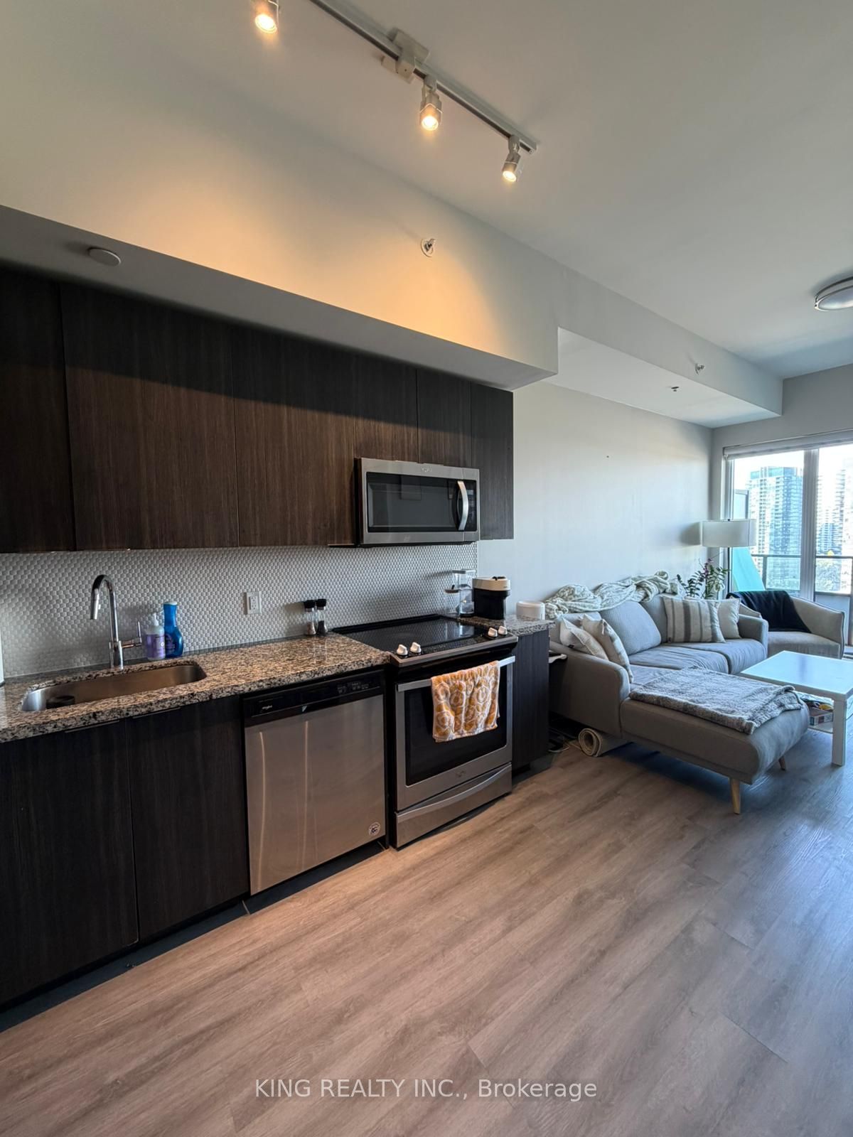 30 Shorebreeze Drive E 1412, Toronto, ON M8V 0J1 photo 5