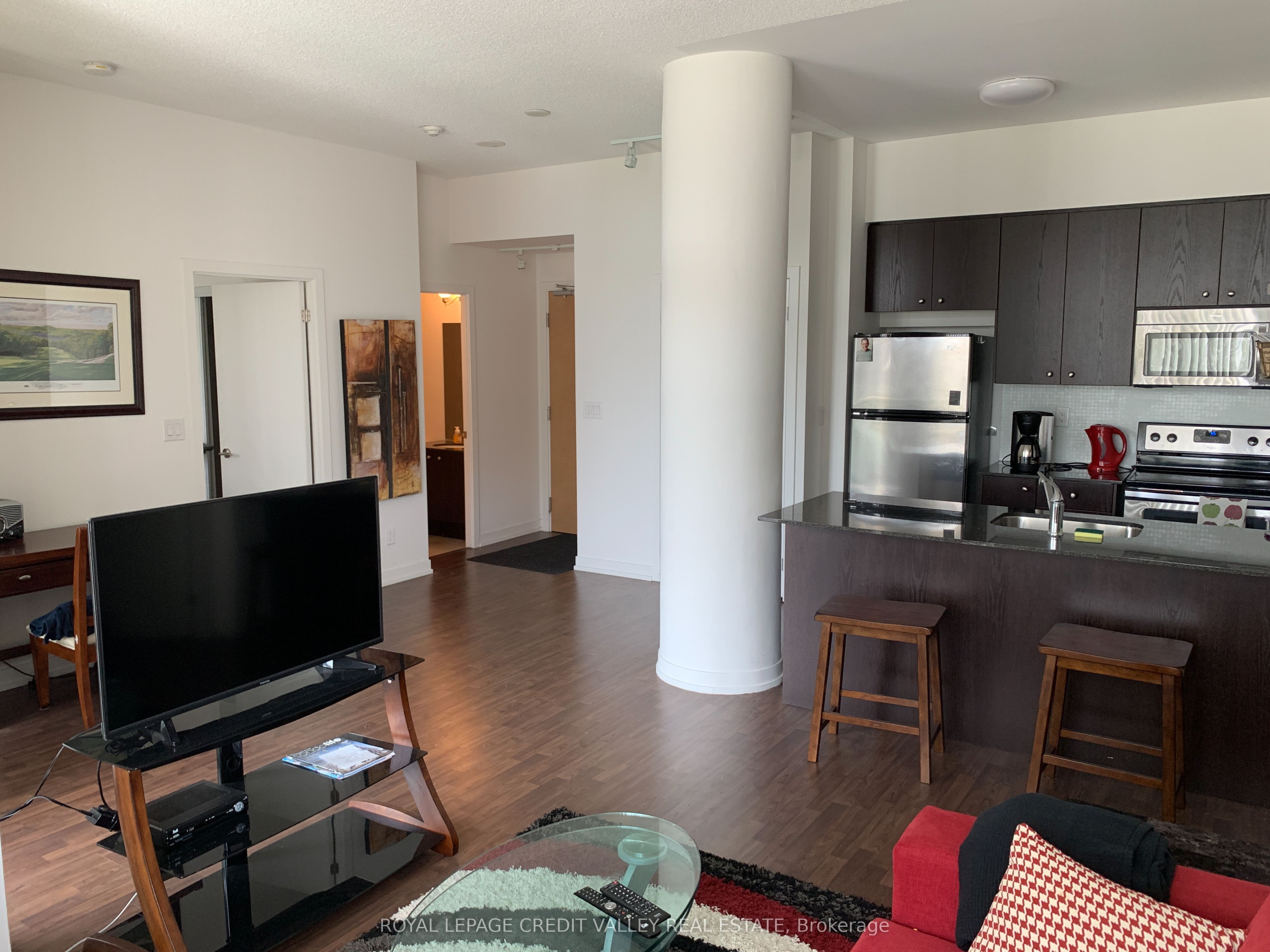 5101 Dundas Street W 308, Toronto, ON M9A 5G8 photo 5