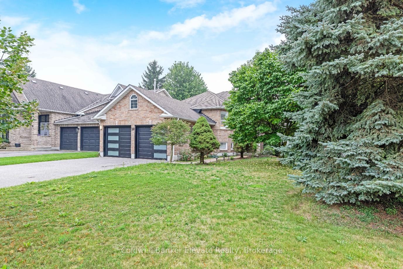 20 Ruddell Crescent, Halton Hills, ON L7G 5N4 photo 3