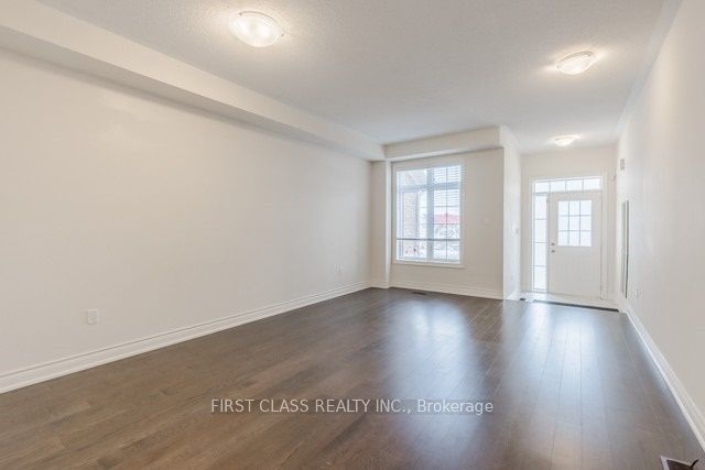 436 Wheat Boom Drive, Oakville, ON L6H 0S1 photo 3