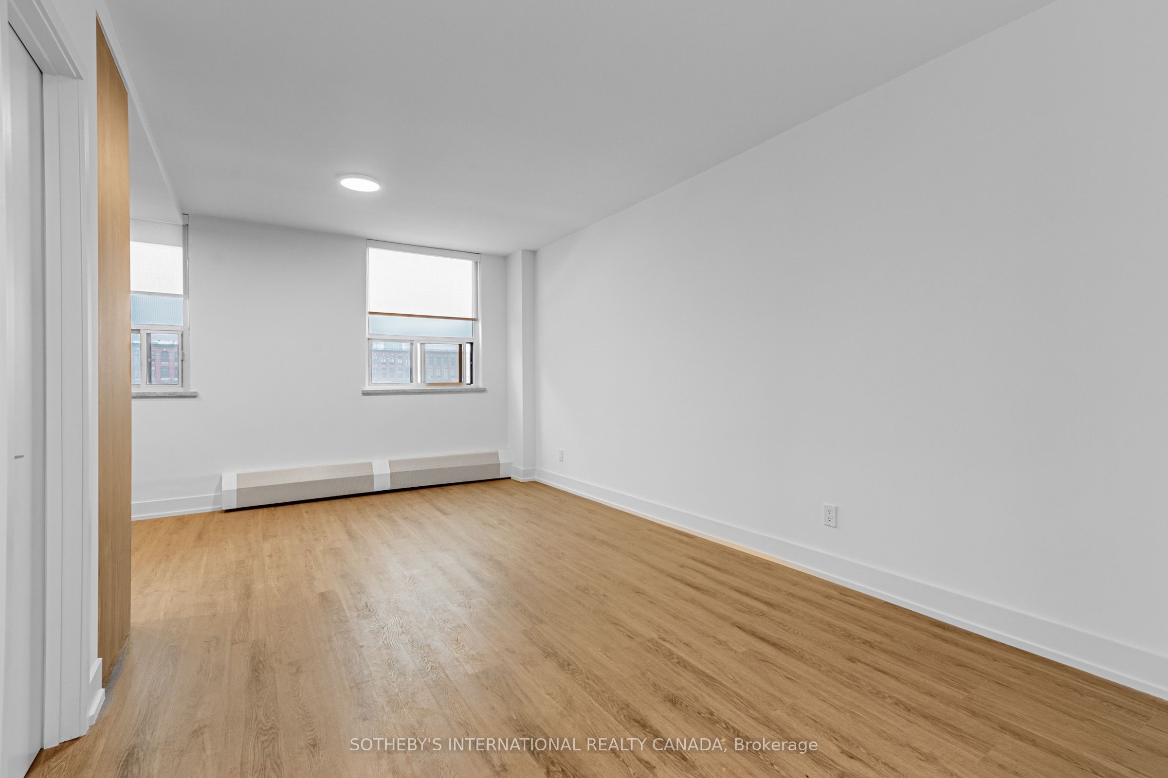 135 Tyndall Avenue N1016, Toronto, ON M6K 2G3 photo 3