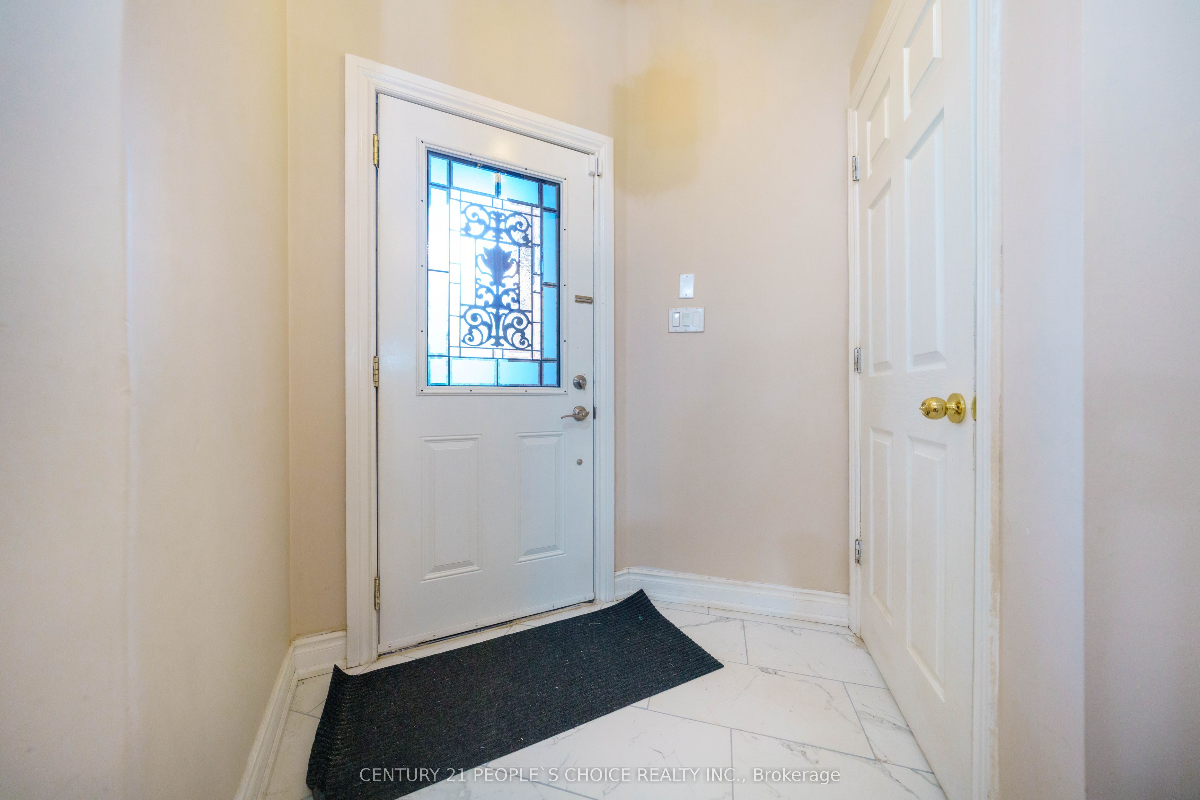2296 Owlridge Drive, Oakville, ON L6M 3V4 photo 3