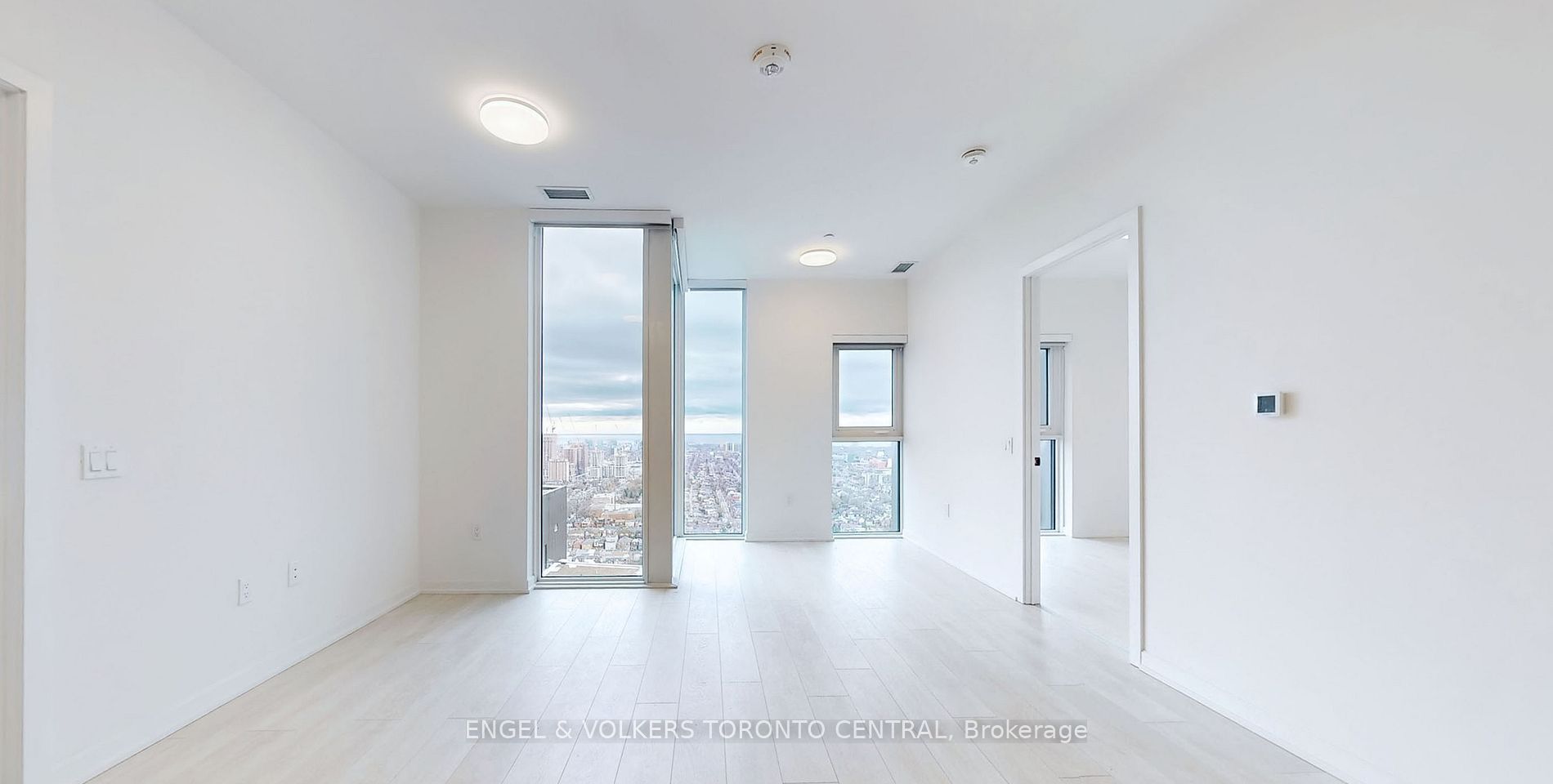 1285 Dupont Street 2901, Toronto, ON M6H 0E3 photo 3