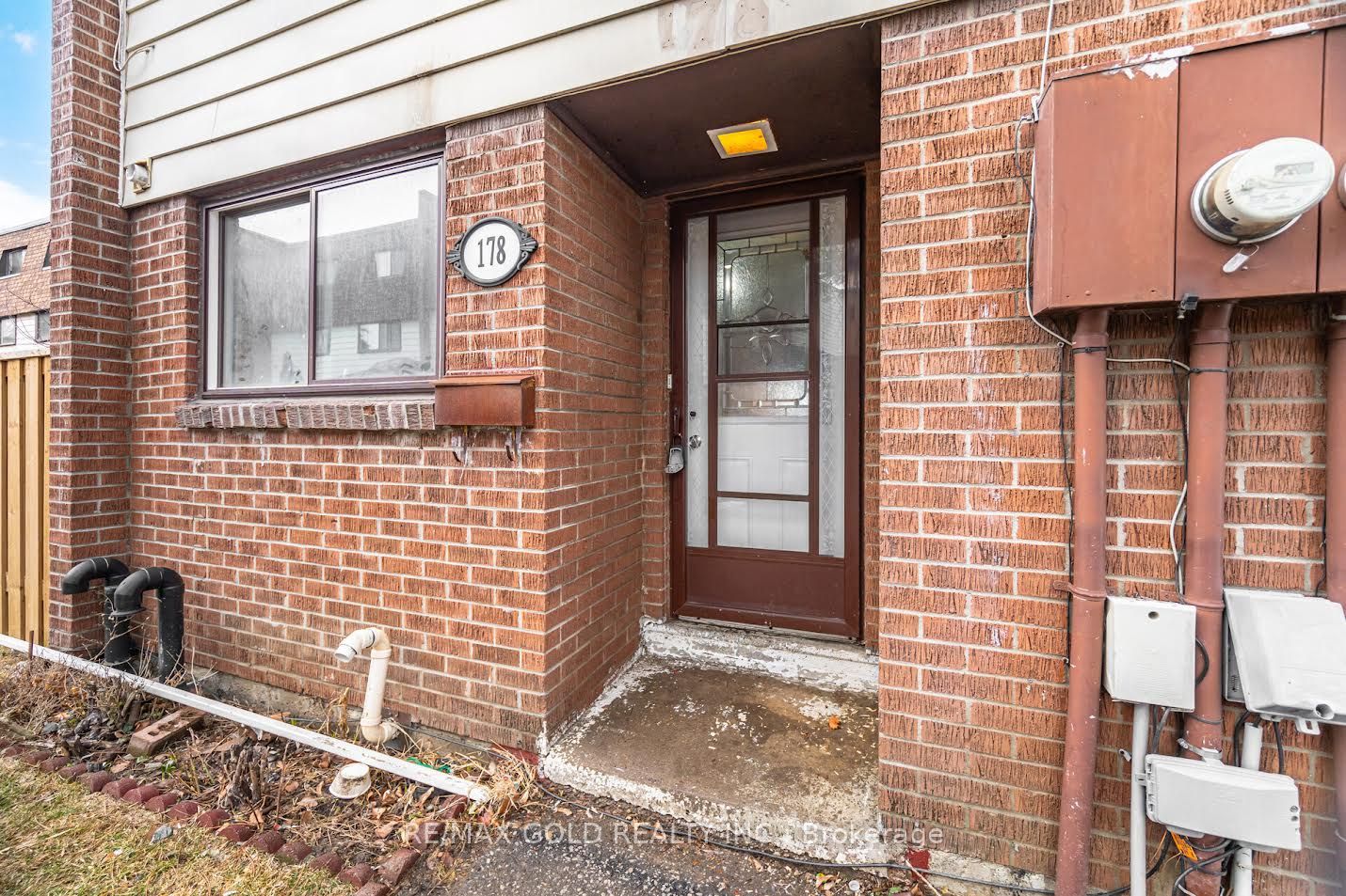 180 Mississauga Valley Boulevard 178, Mississauga, ON L5A 3M2 photo 4