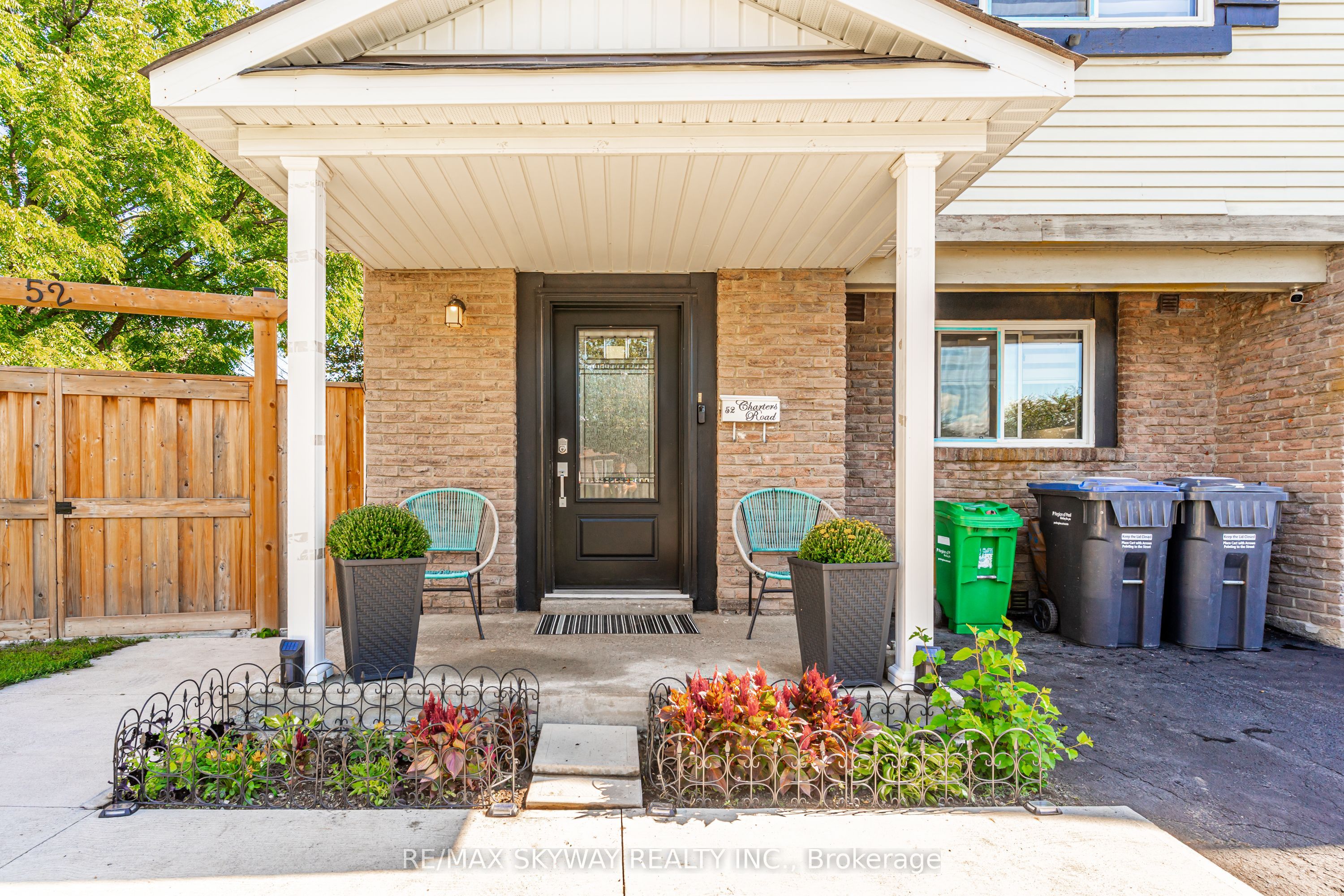 52 Charters Road, Brampton, ON L6V 2S5 photo 4