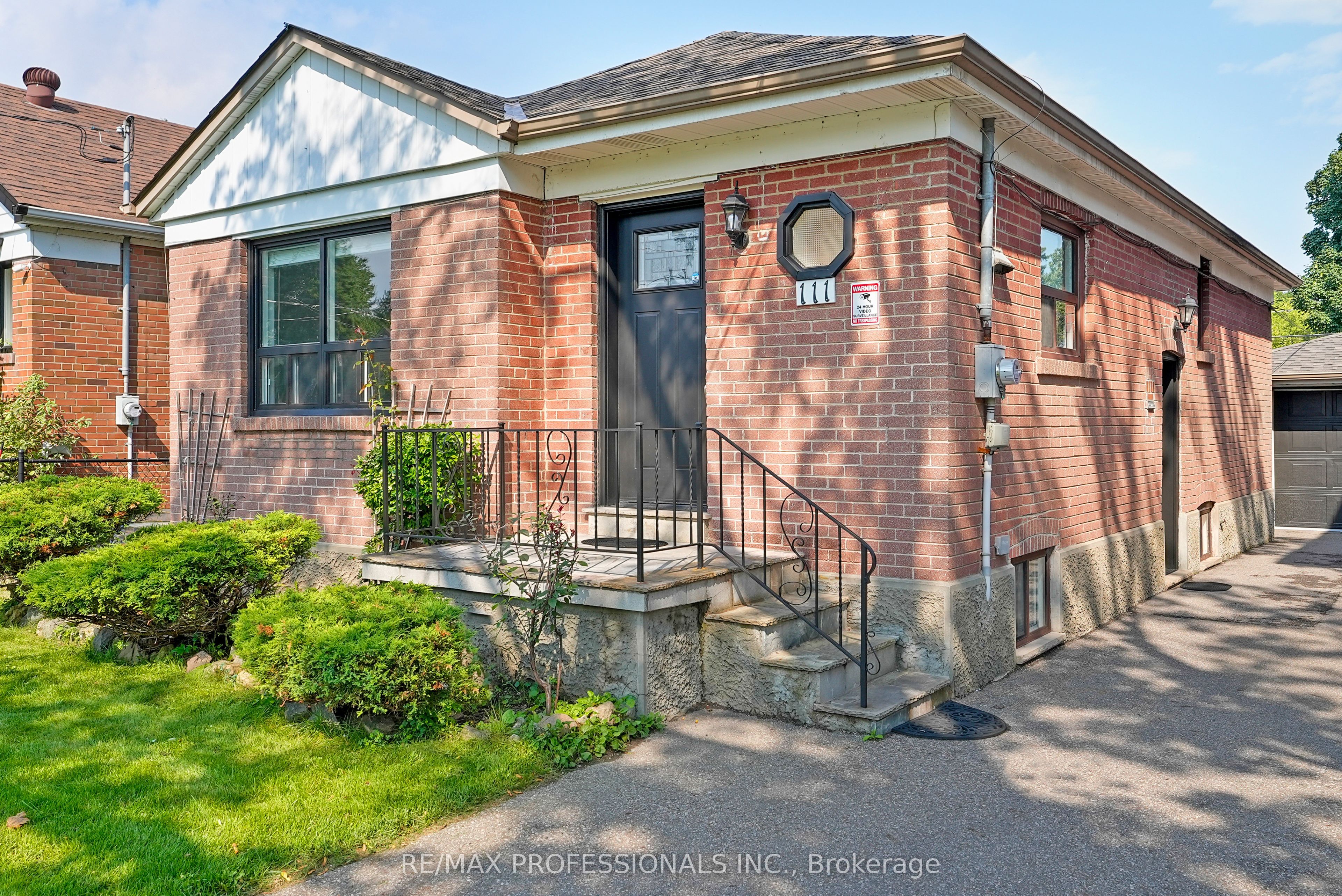 111 Wesley Street, Toronto, ON M8Y 2W9 photo 3