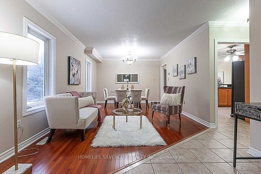 39 Savita Road, Brampton, ON L7A 3V1 photo 4