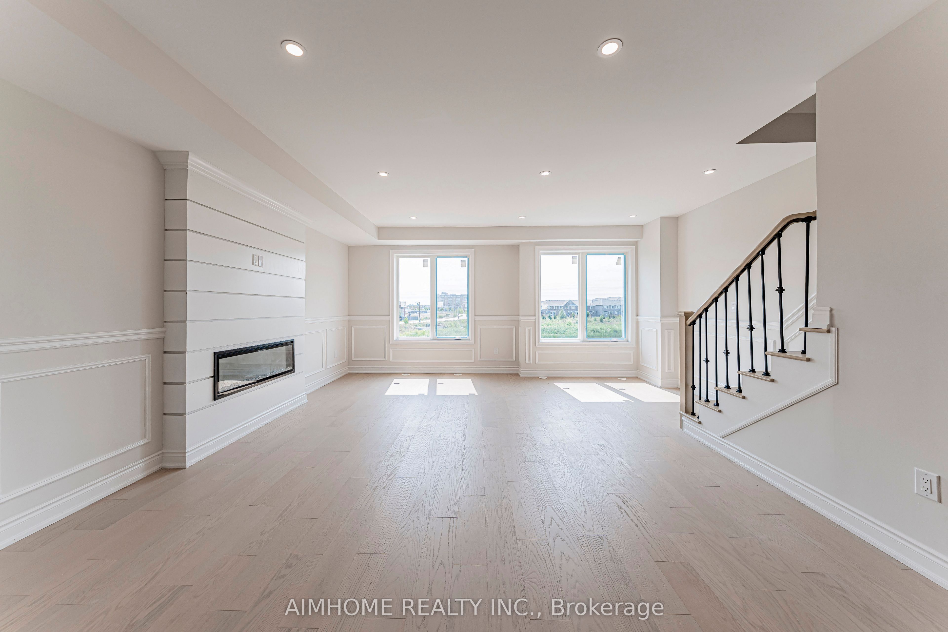 3070 John McKay Boulevard 10, Oakville, ON L6H 4K5 photo 4