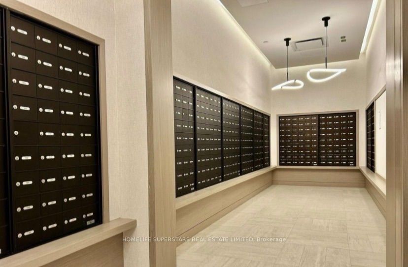 4015 The Exchange 5205, Mississauga, ON L5B 0N9 photo 5