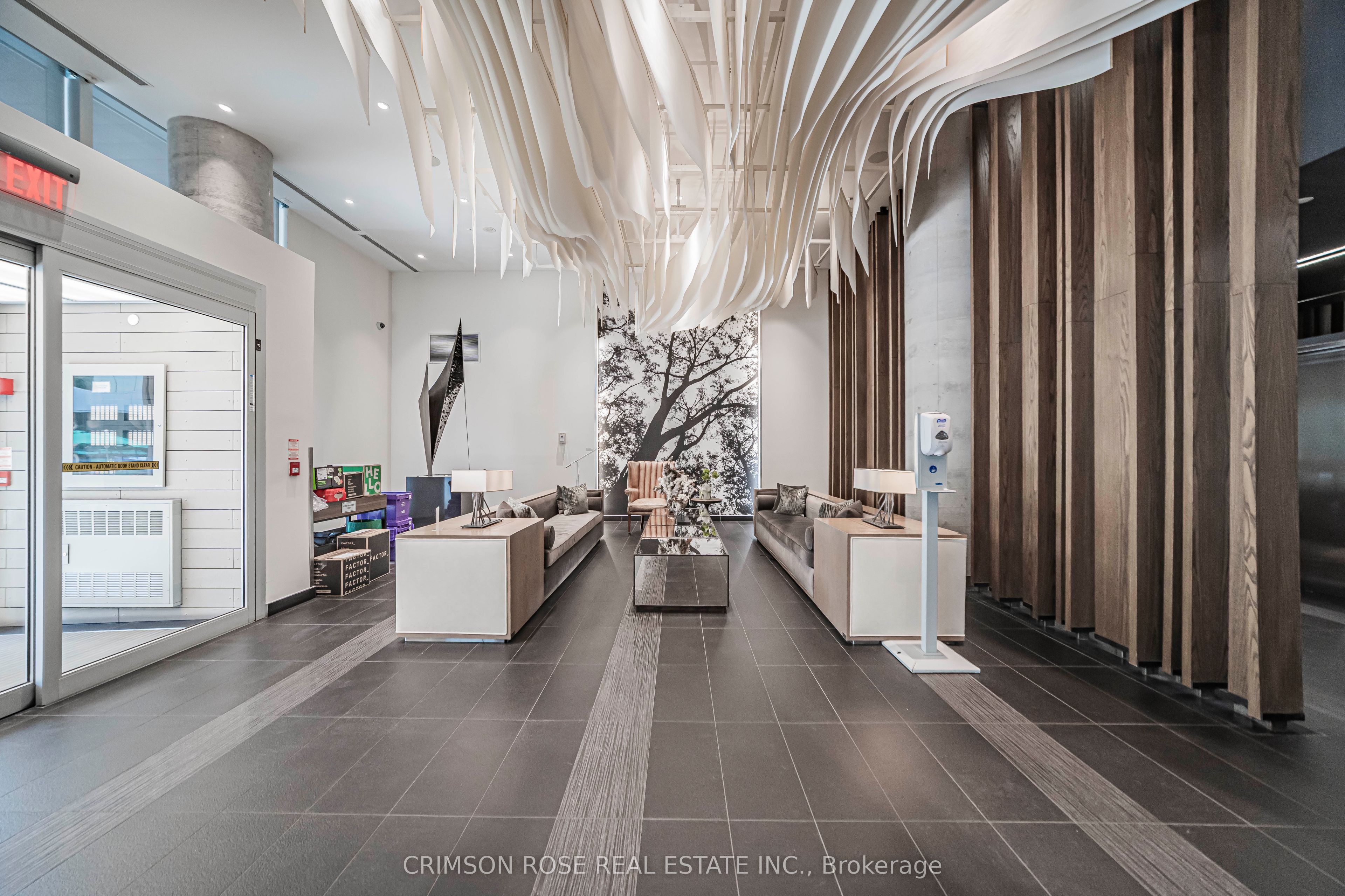 1830 Bloor Street W 335, Toronto, ON M6P 0A2 photo 5