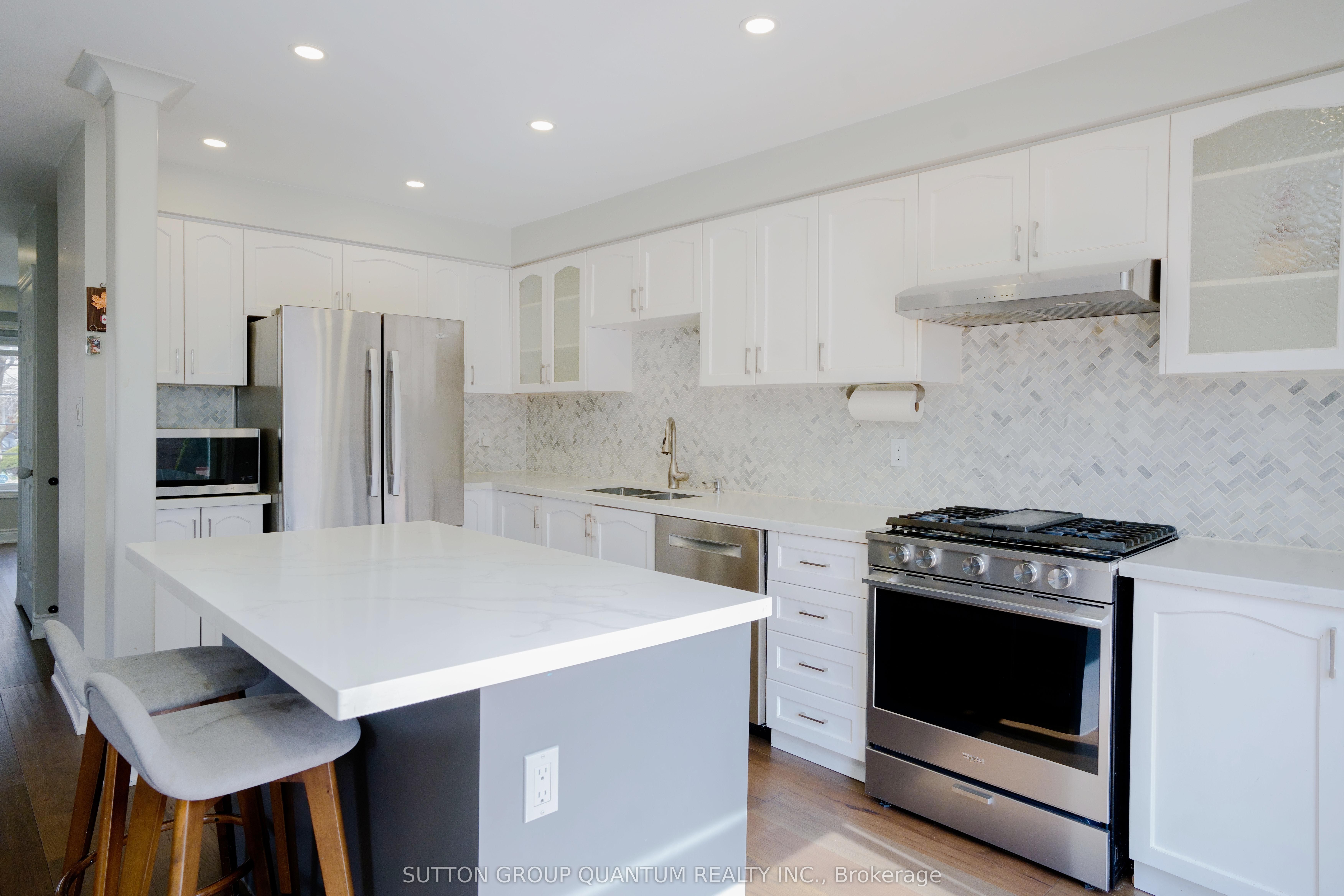 2324 Stillmeadow Road, Oakville, ON L6M 4C8 photo 3
