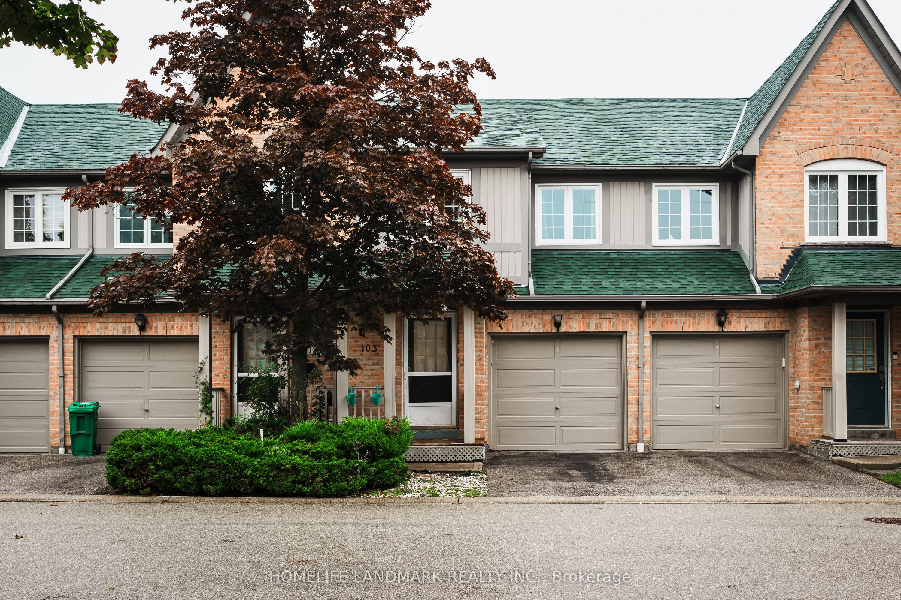 2945 Thomas Street 103, Mississauga, ON L5M 6C1
