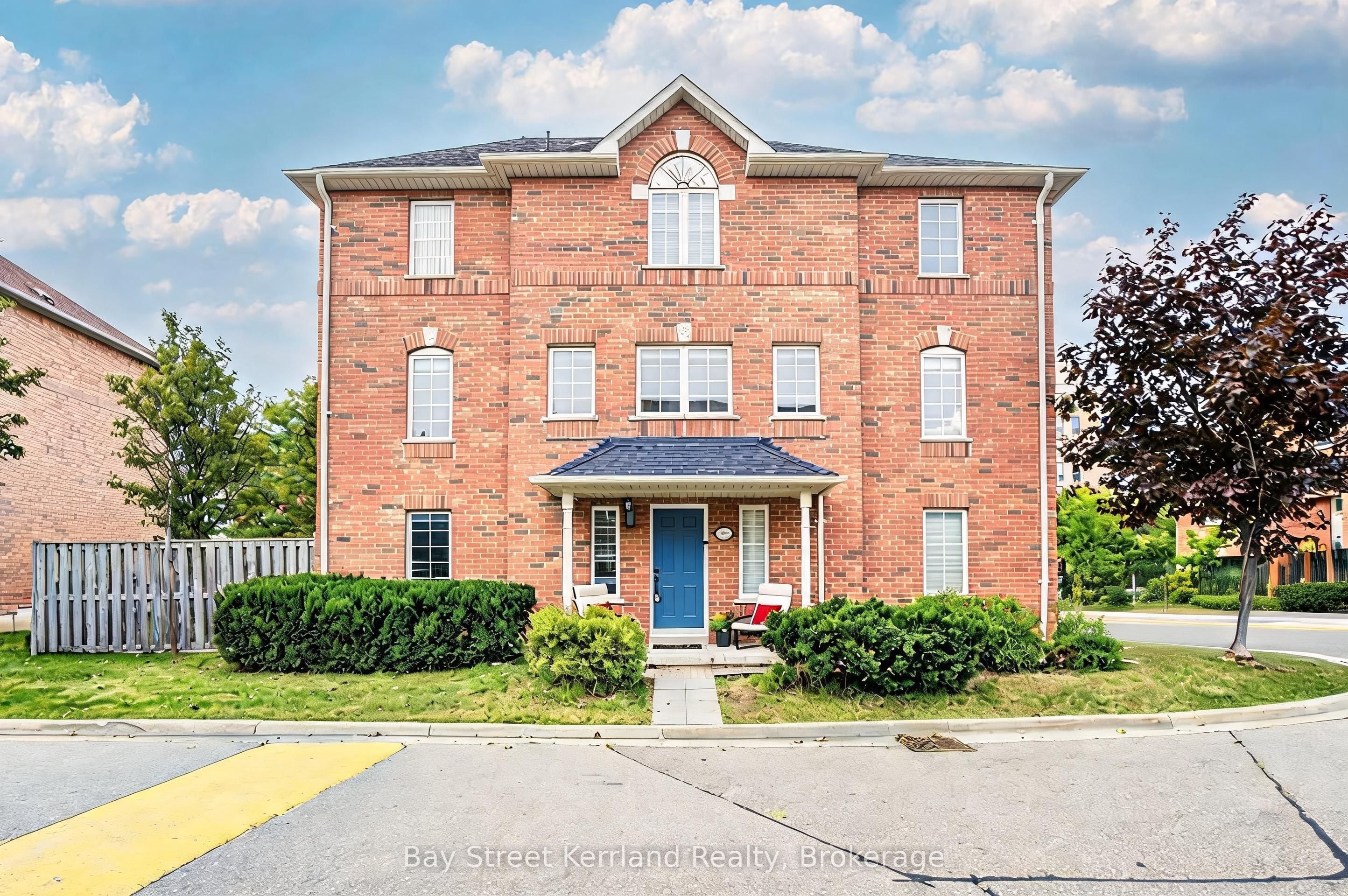 80 Acorn Place 171, Mississauga, ON L4Z 3S7
