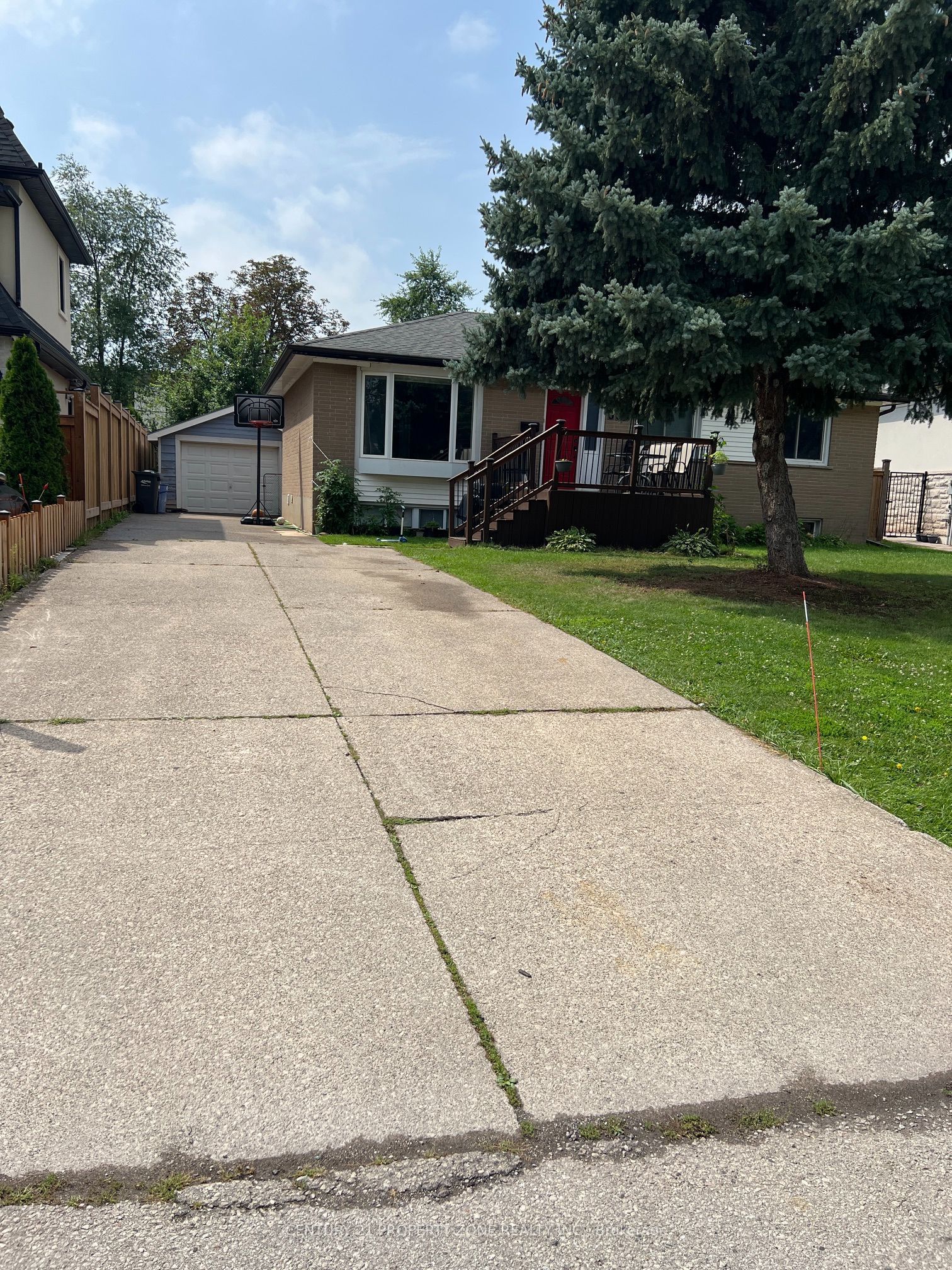556 Sherin Drive, Oakville, ON L6L 4J8 photo 4