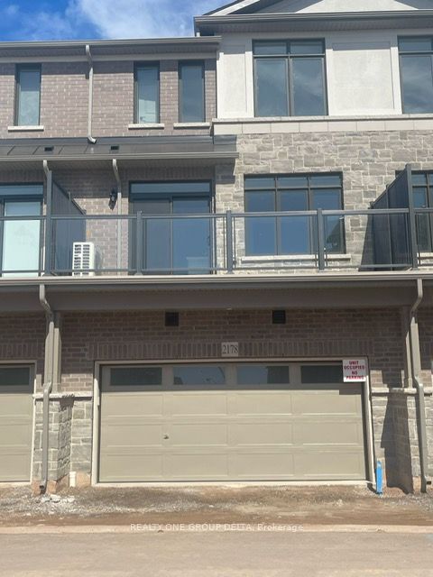 2178 Postmaster Drive, Oakville, ON L6M 3X1 photo 4