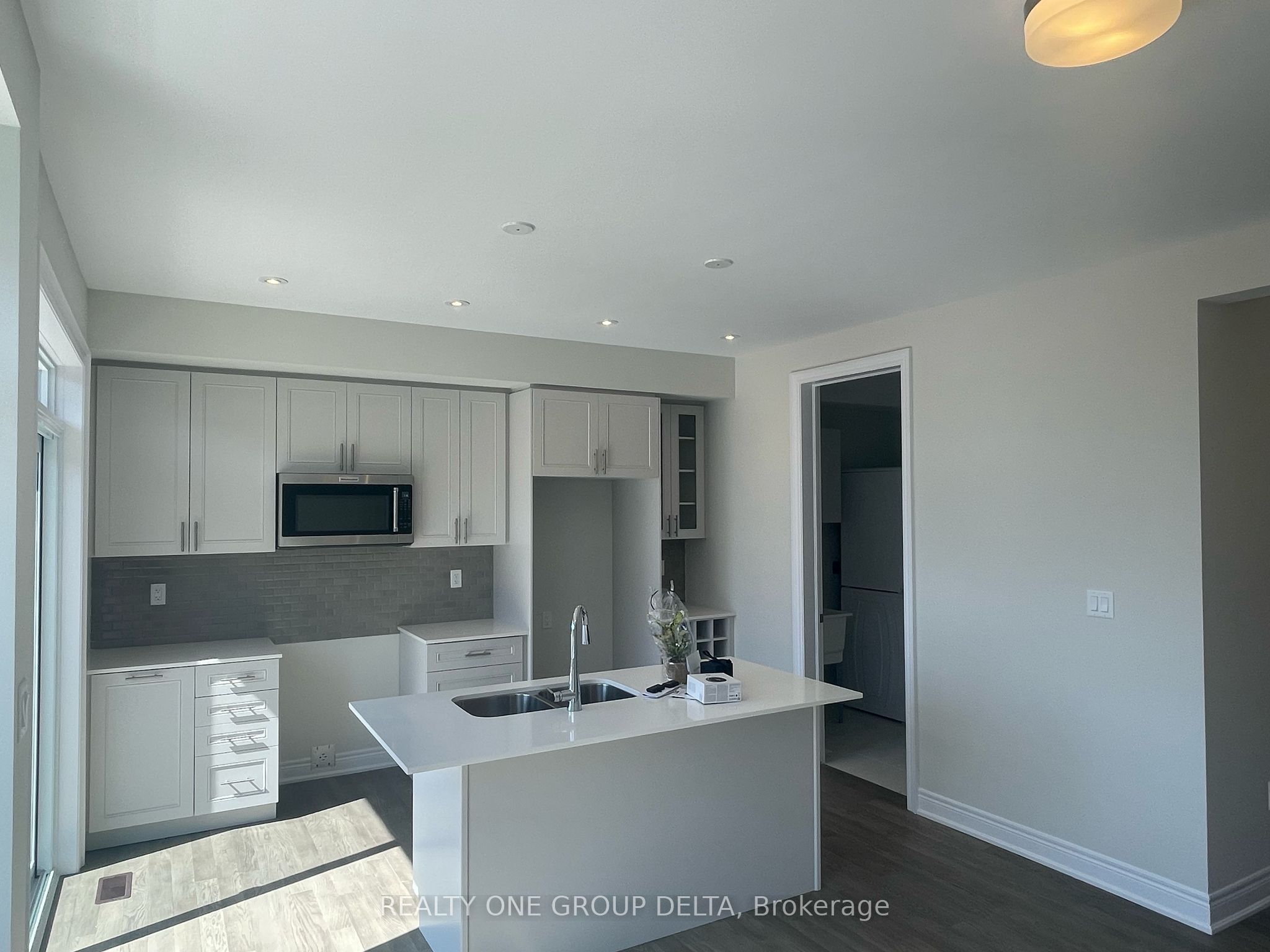 2178 Postmaster Drive, Oakville, ON L6M 3X1 photo 5