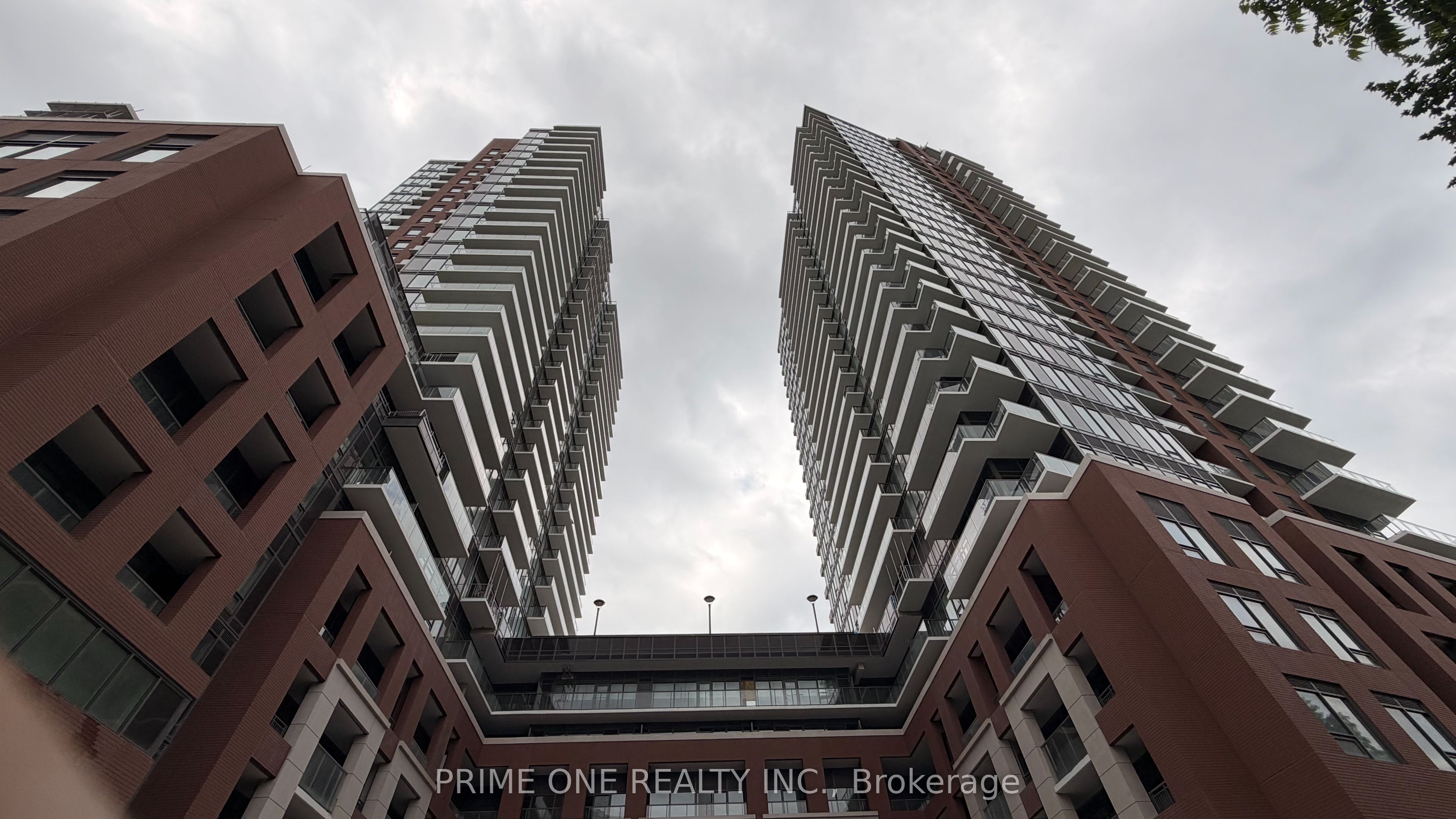 4010 Eglinton Avenue W 507, Toronto, ON M9A 0G5