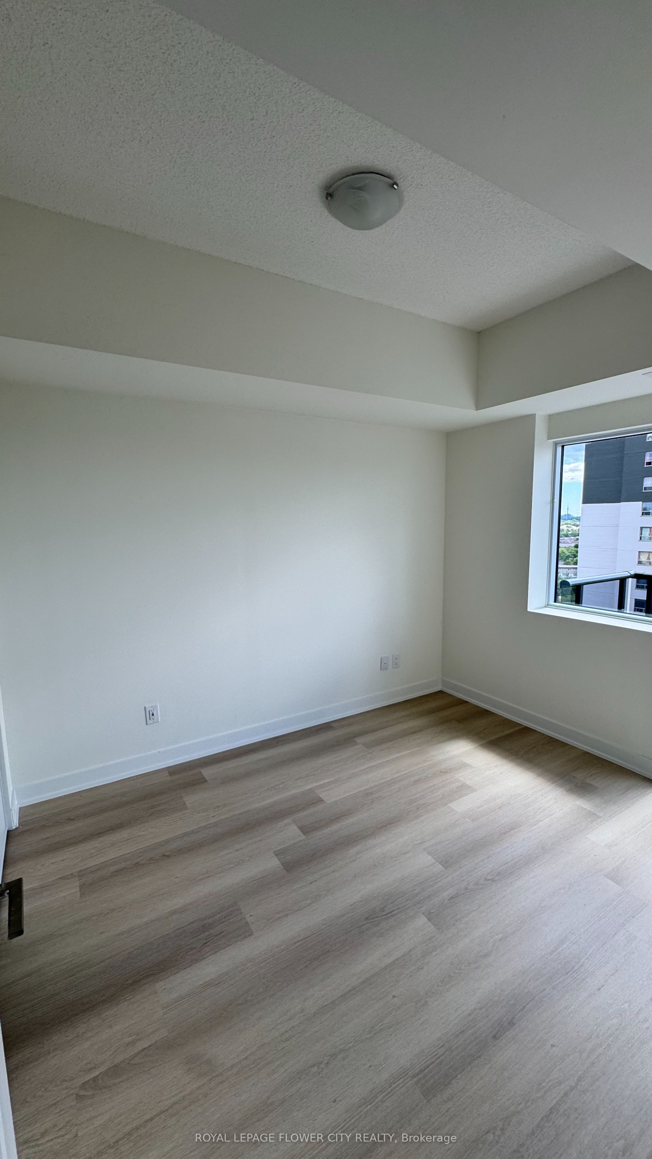 2825 Jane Street 1007, Toronto, ON M3N 0A8 photo 4