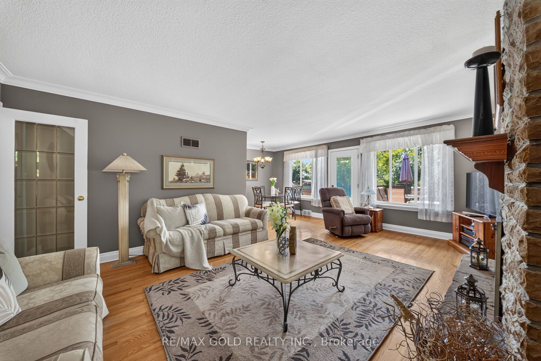 29 Treleaven Drive, Brampton, ON L6Y 1X7 photo 5