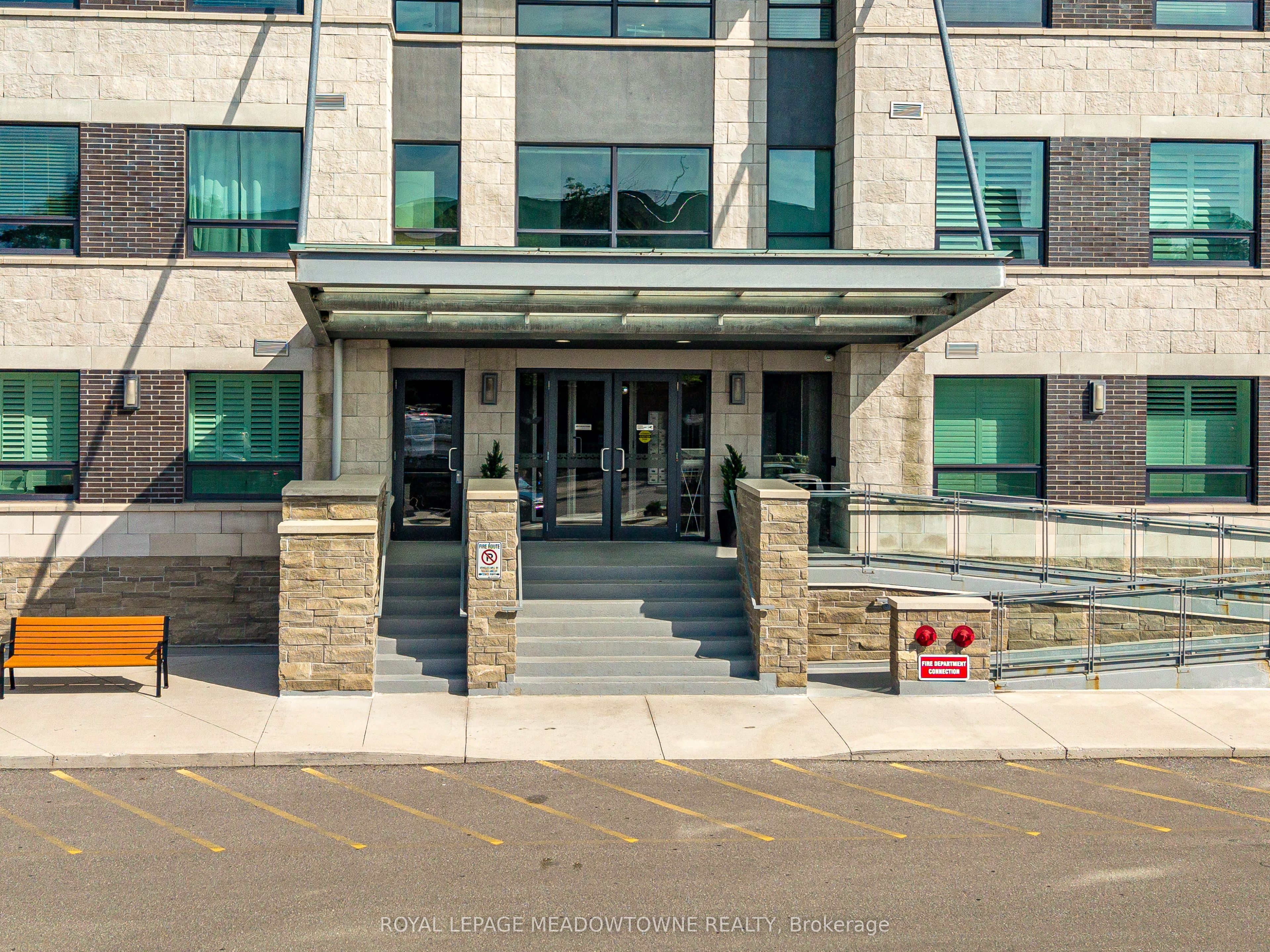 383 Main Street E 313, Milton, ON L9T 8K8 photo 3