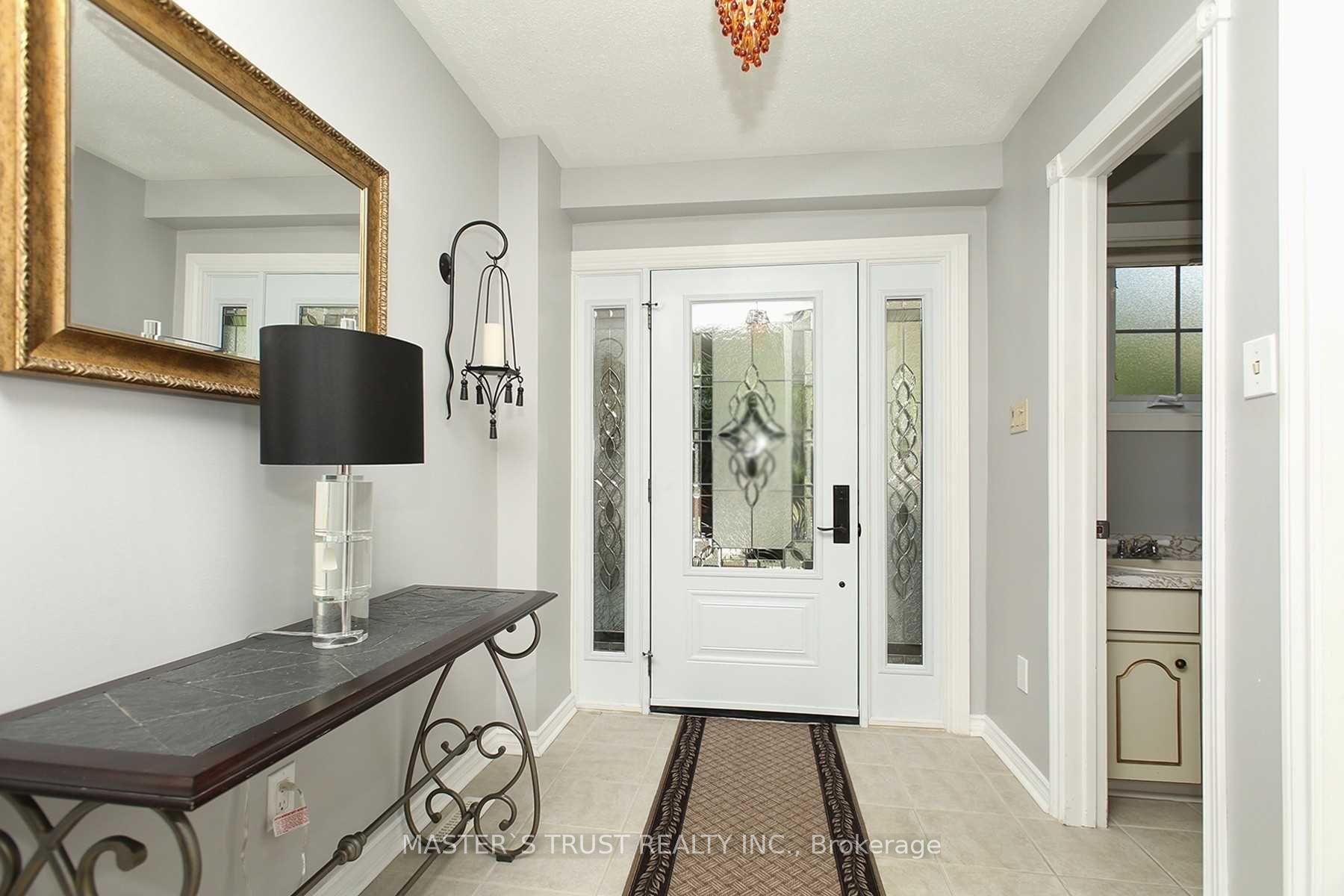 1319 White Oaks Boulevard E, Oakville, ON L6H 2N7 photo 3