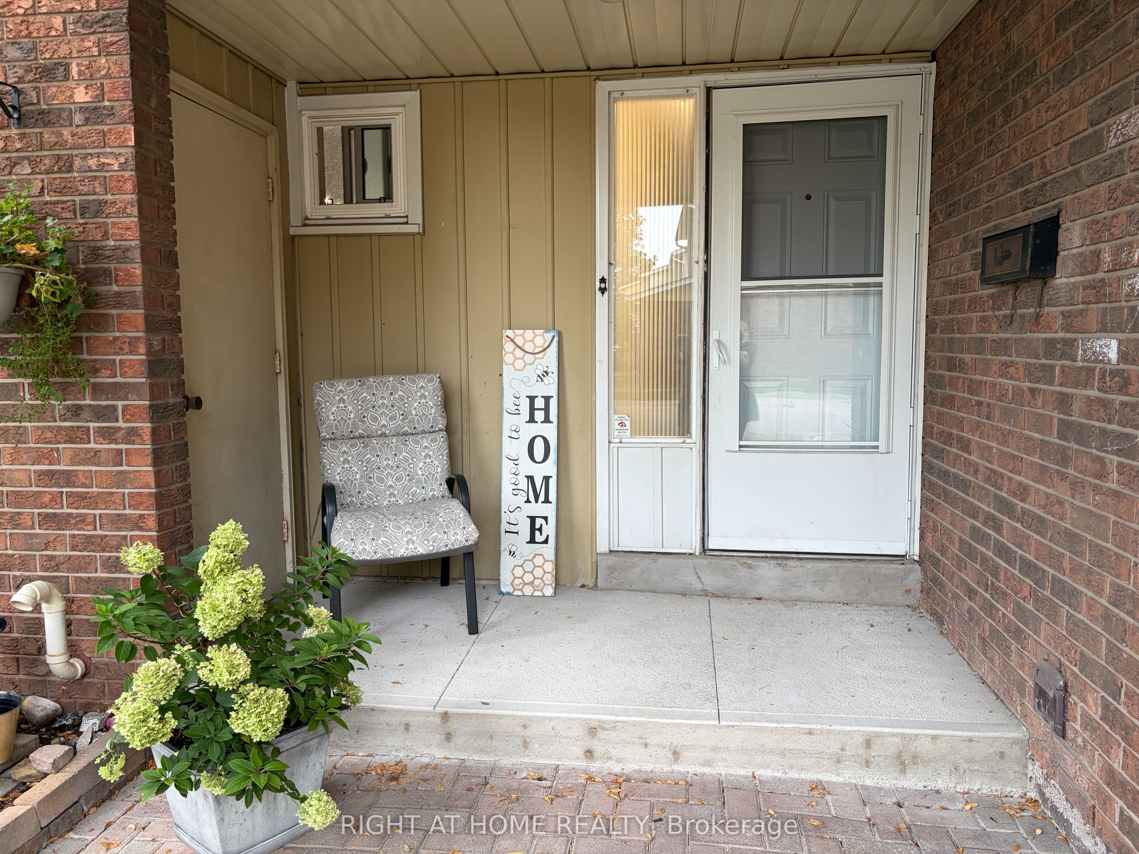5021 Pinedale Avenue 5, Burlington, ON L7L 5J6 photo 2