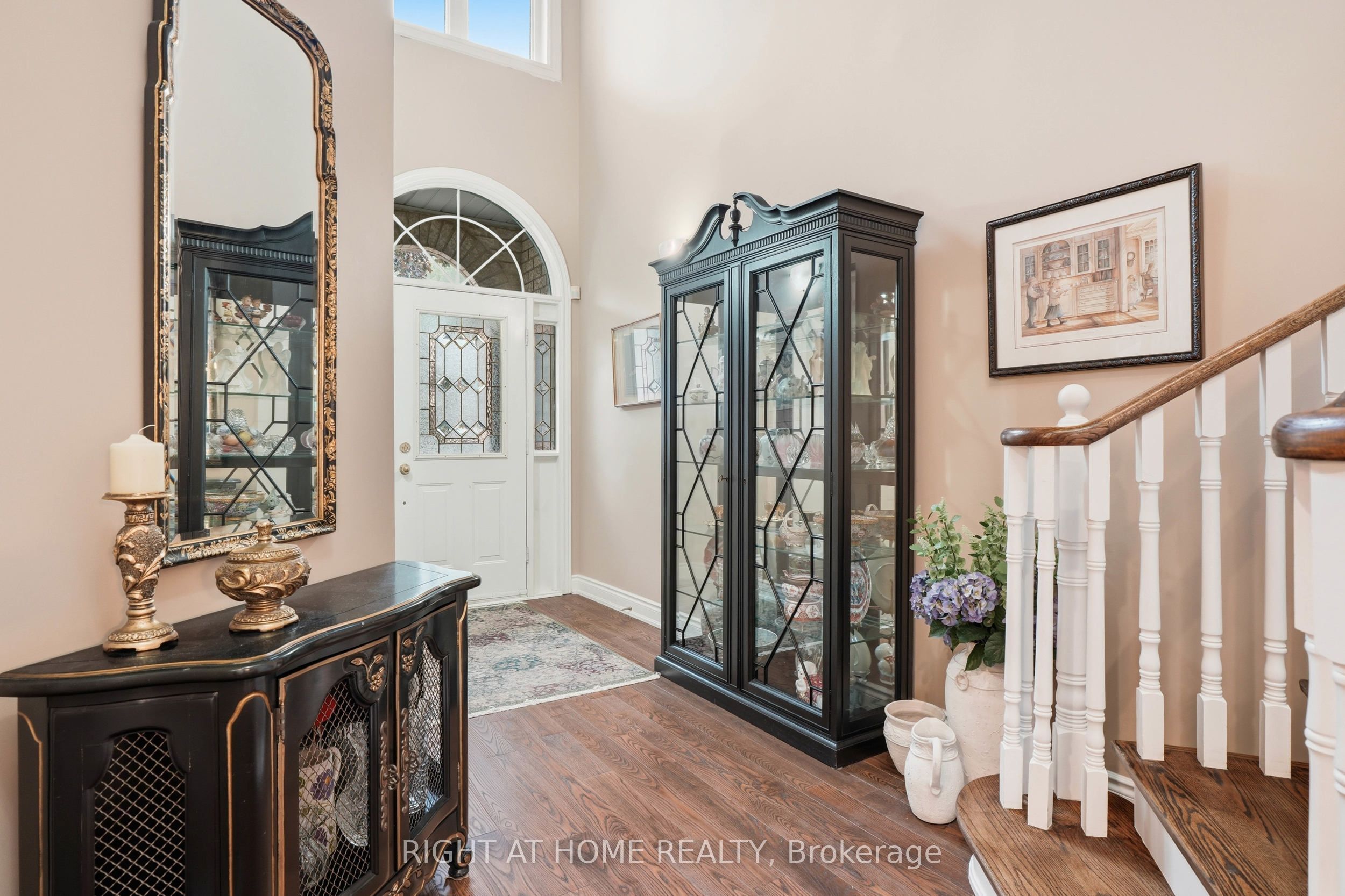 2121 Pinevalley Crescent, Oakville, ON L6H 6L7 photo 5
